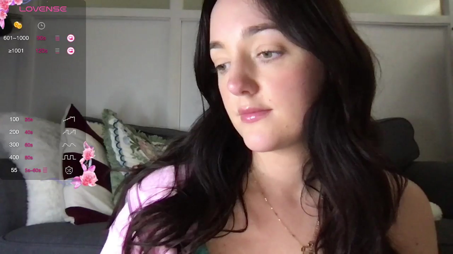 Gallery image thumbnail from Laceyjames24's myfreecams stream on, 05/30/2025, 10:36 image 5 of 20