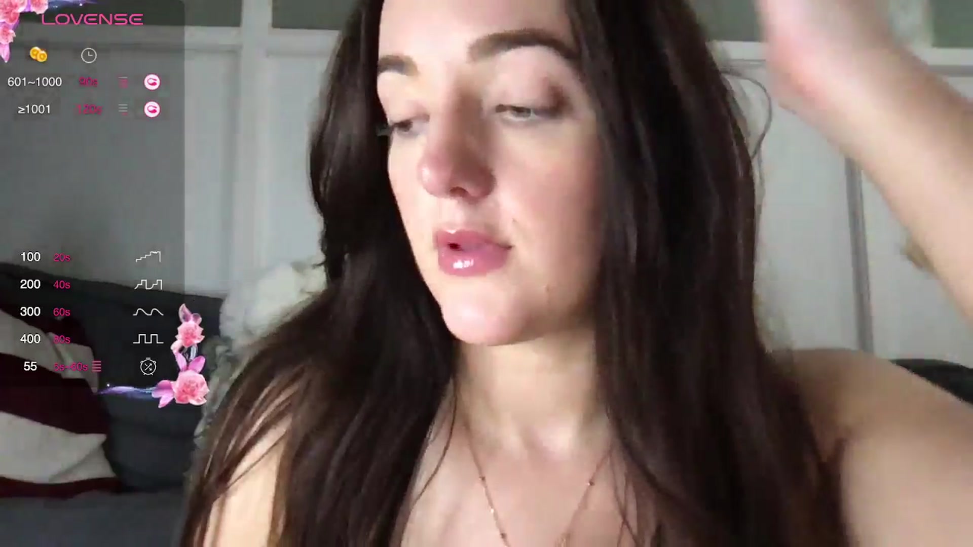 Gallery image thumbnail from Laceyjames24's myfreecams stream on, 06/20/2025, 13:25 image 20 of 20