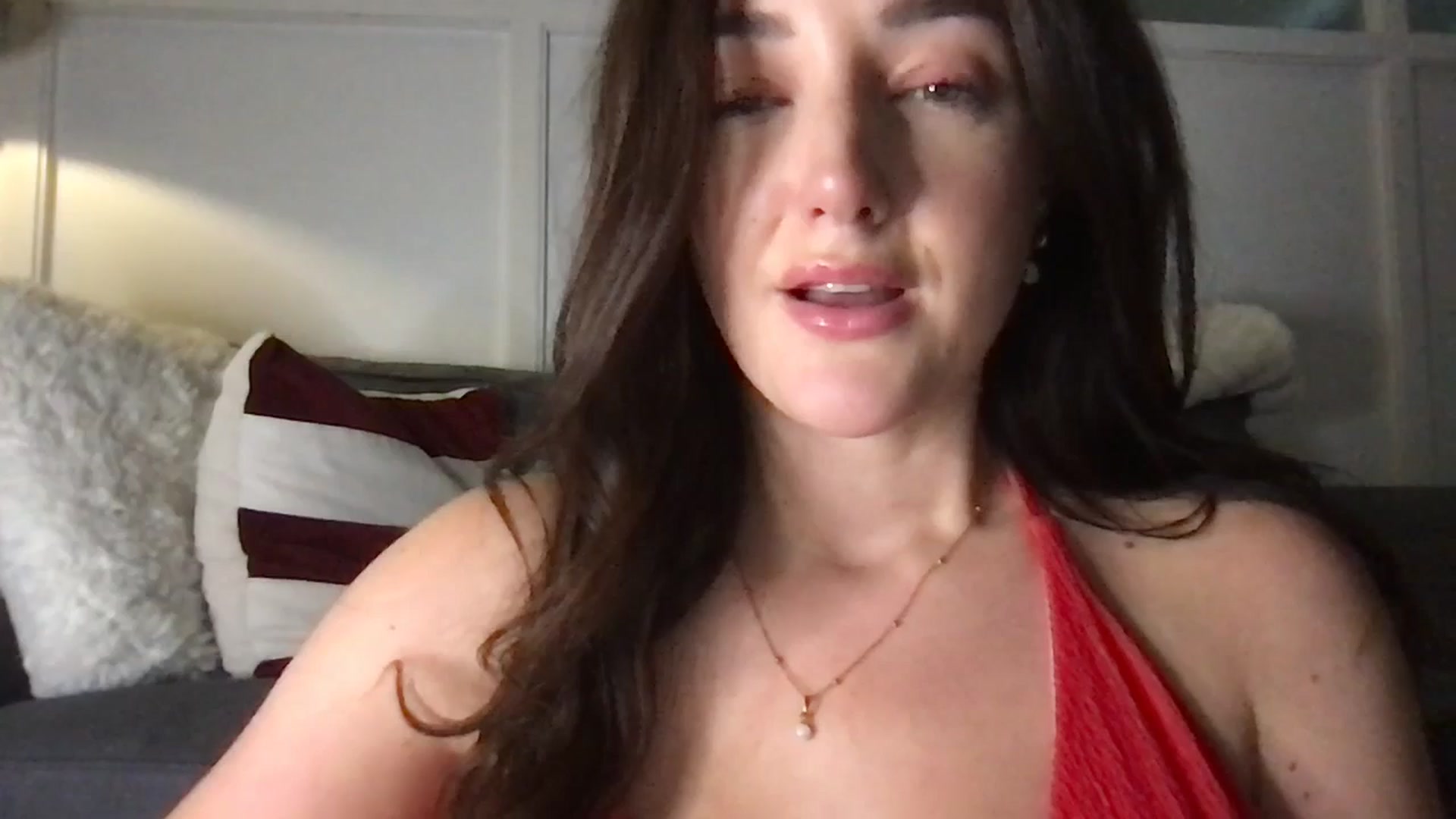 Gallery image thumbnail from Laceyjames24's myfreecams stream on, 09/17/2025, 12:32 image 1 of 20