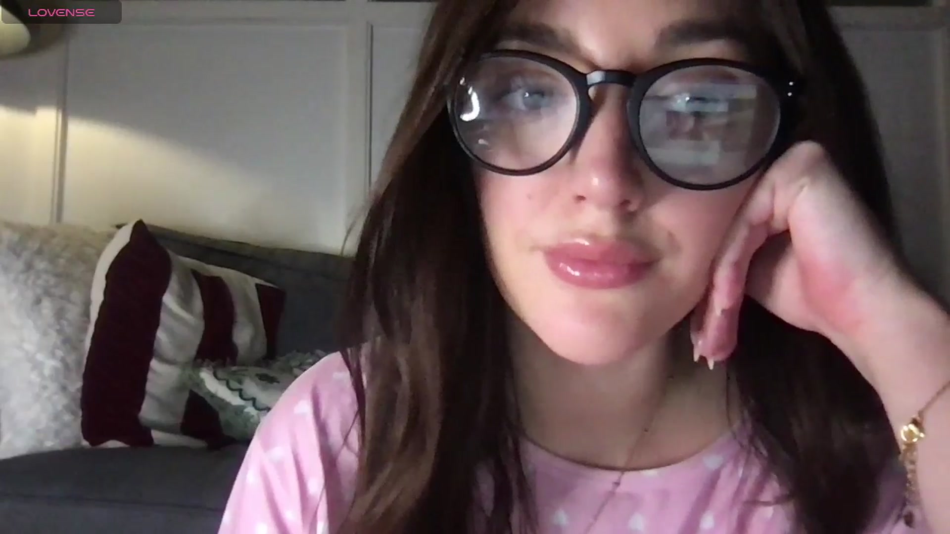 Gallery image thumbnail from Laceyjames24's myfreecams stream on, 10/08/2025, 19:01 image 2 of 20