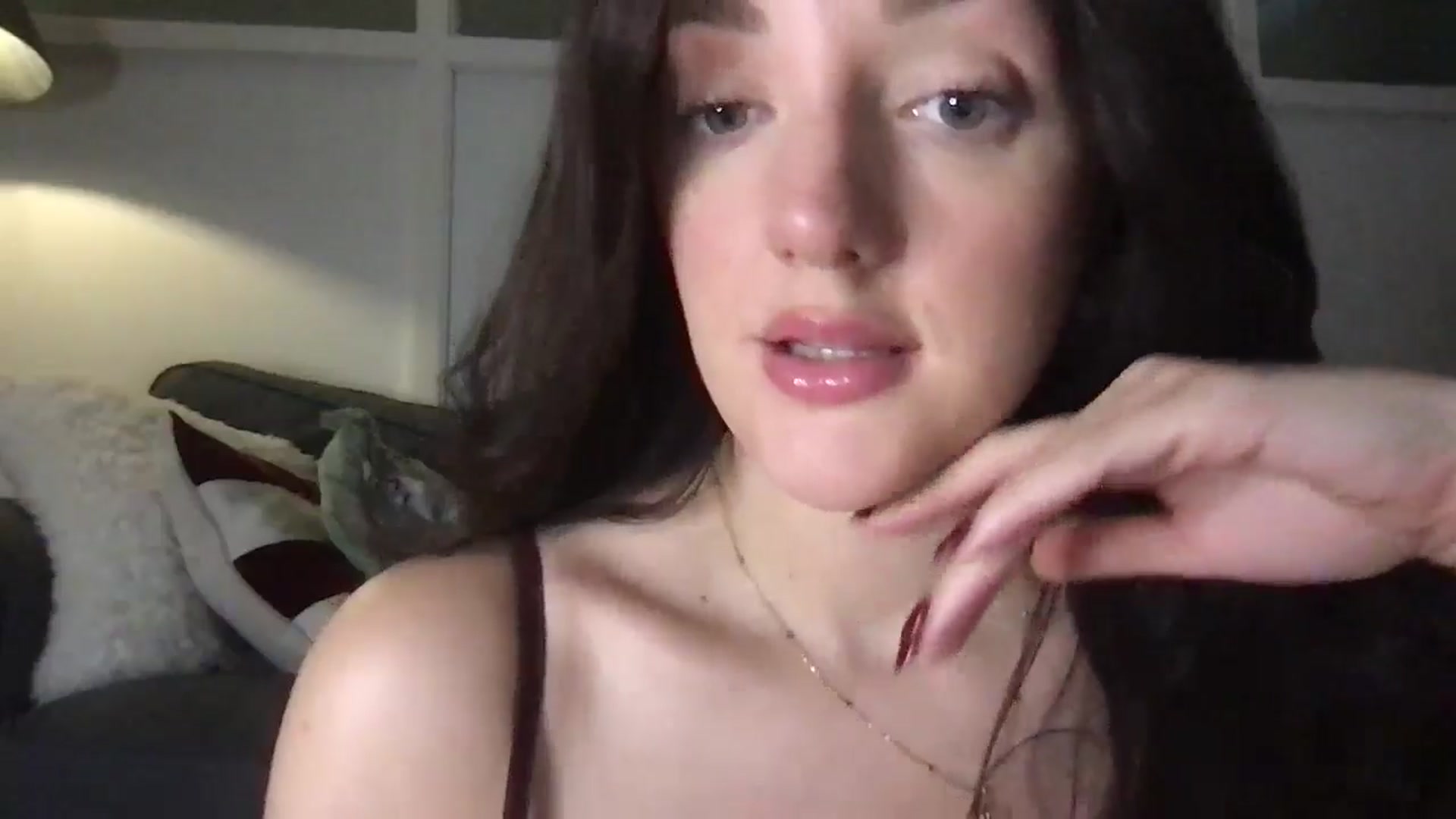 Gallery image thumbnail from Laceyjames24's myfreecams stream on, 11/14/2025, 12:12 image 18 of 20