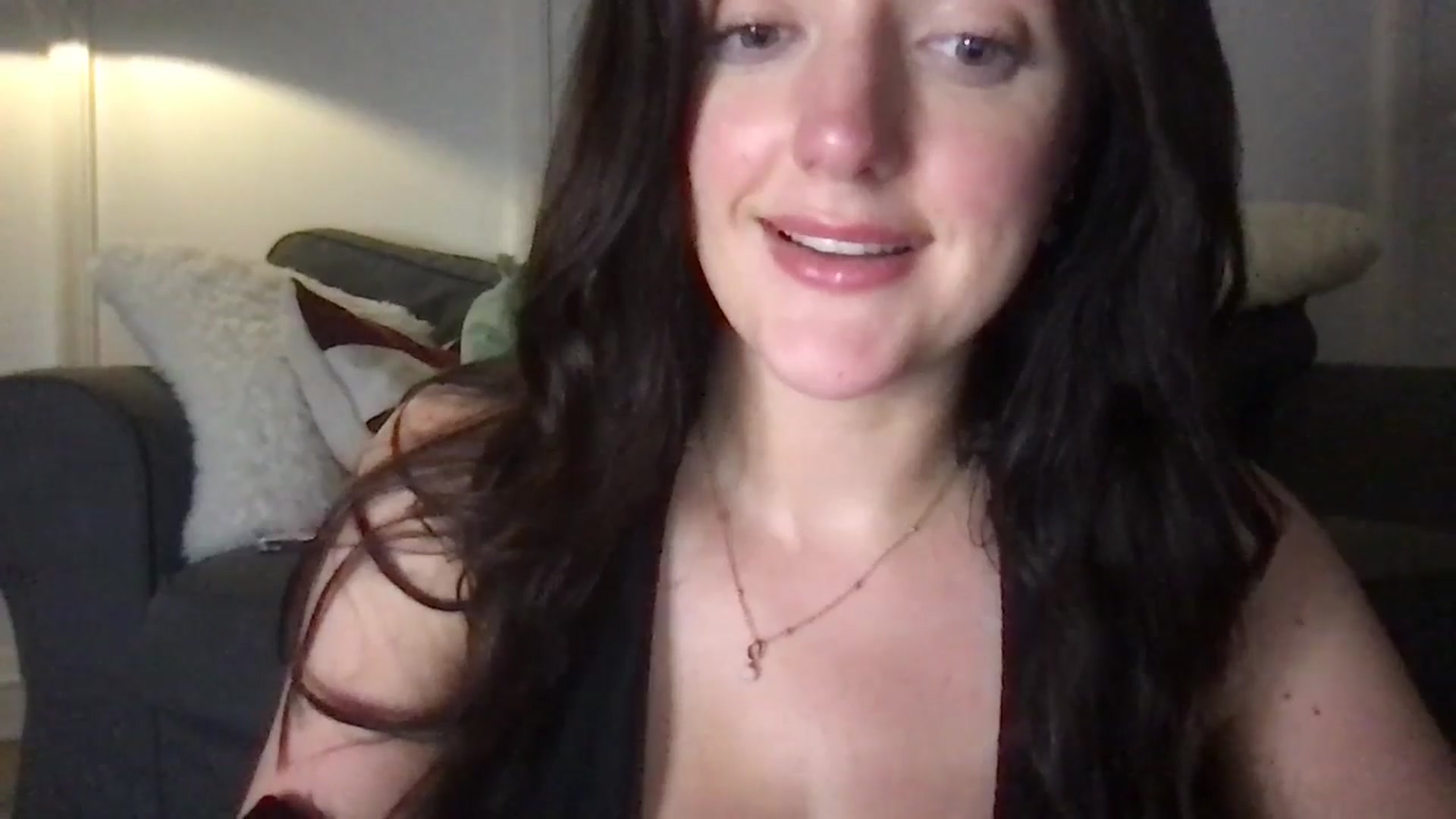 Gallery image thumbnail from Laceyjames24's myfreecams stream on, 11/14/2025, 15:44 image 2 of 20