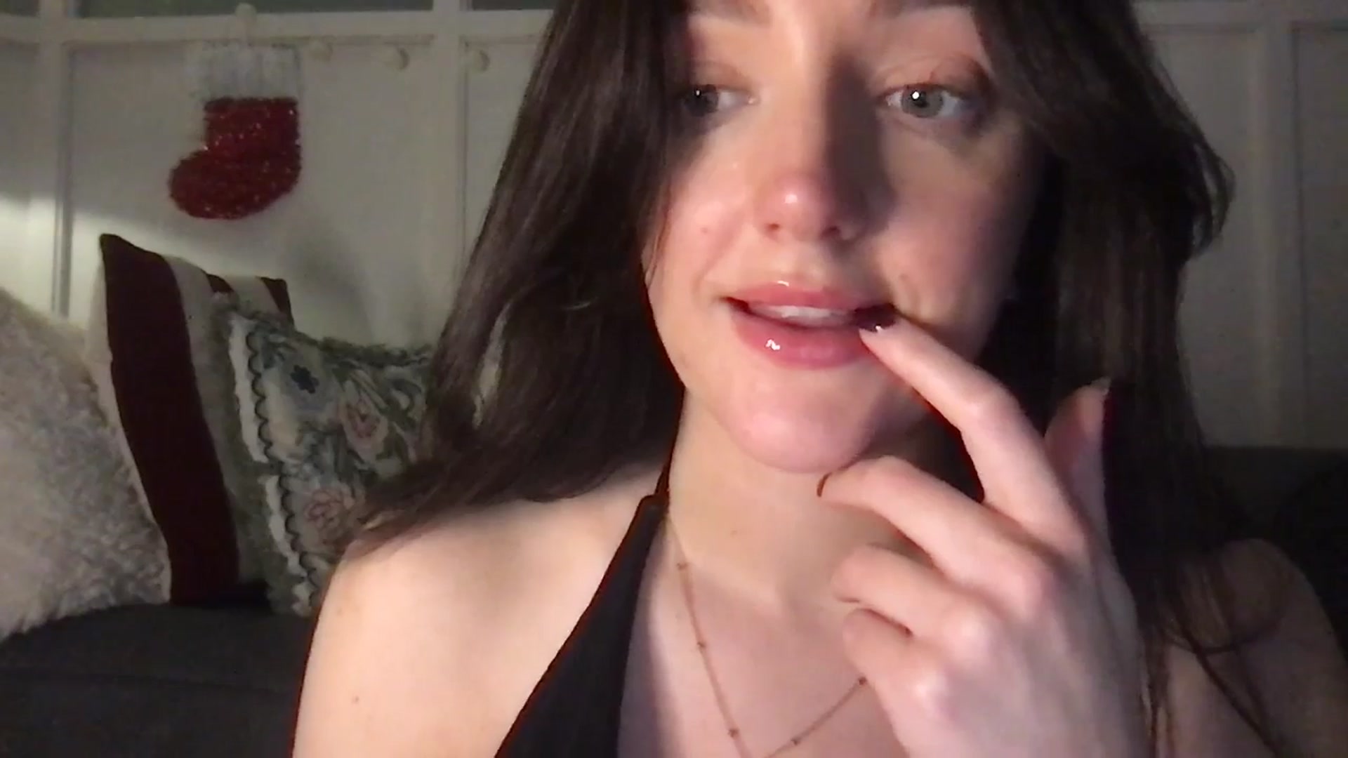 Gallery image thumbnail from Laceyjames24's myfreecams stream on, 12/28/2025, 12:48 image 2 of 20