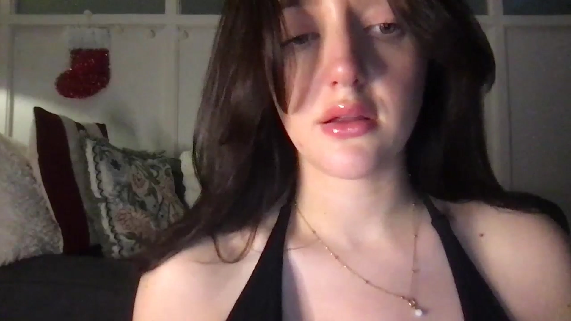 Gallery image thumbnail from Laceyjames24's myfreecams stream on, 12/28/2025, 12:48 image 17 of 20