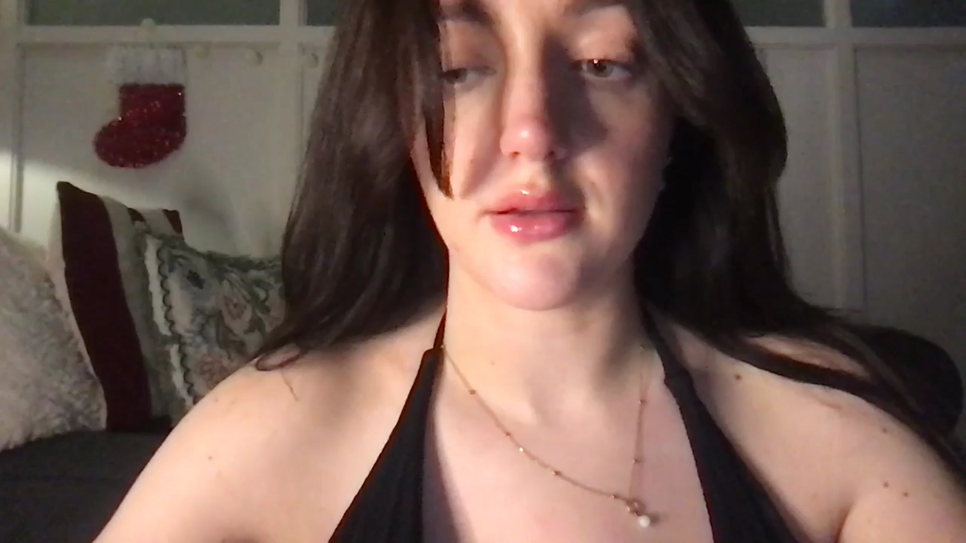 Gallery image thumbnail from Laceyjames24's myfreecams stream on, 12/28/2025, 12:48 image 16 of 20