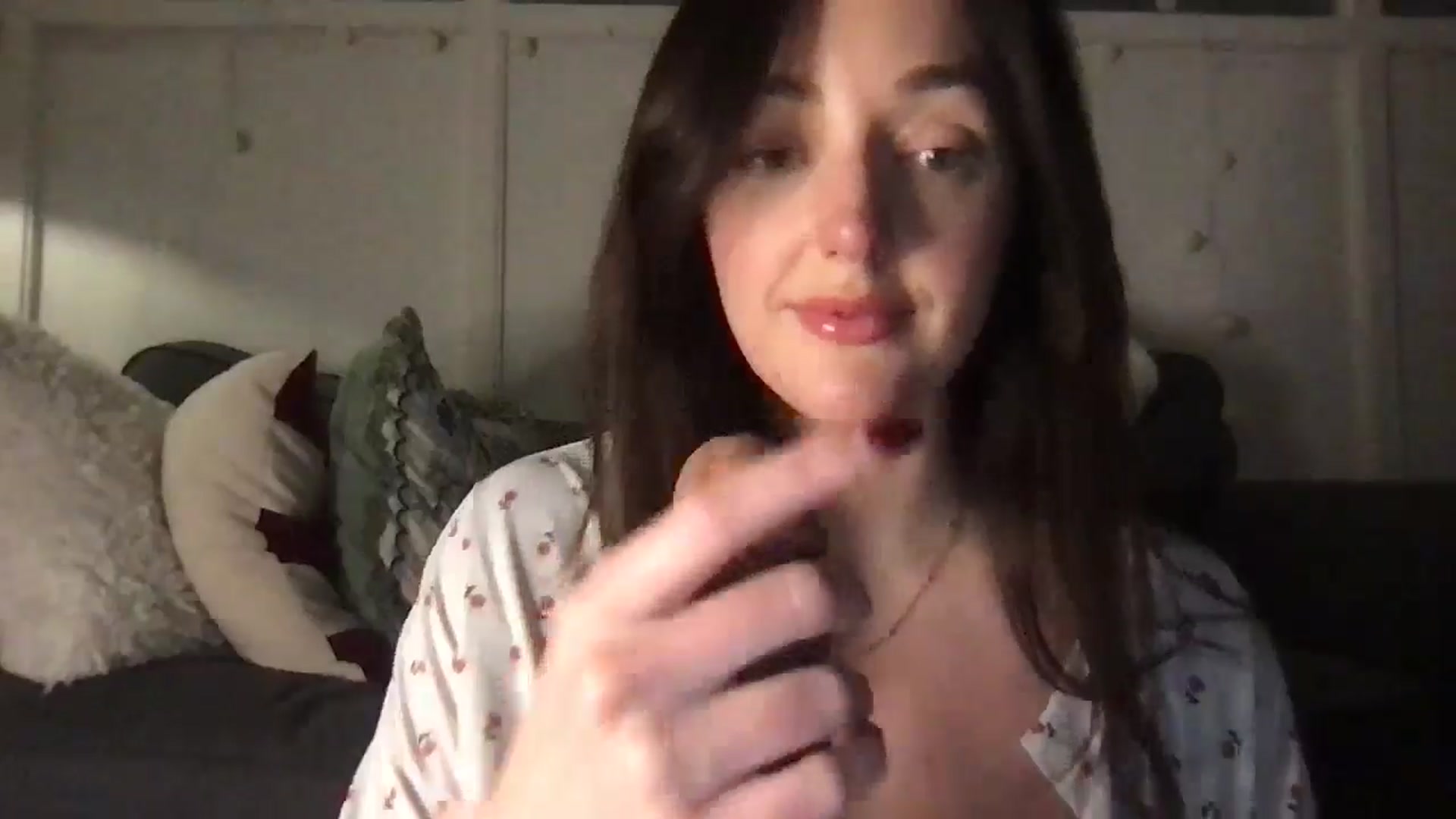 Gallery image thumbnail from Laceyjames24's myfreecams stream on, 01/28/2026, 16:35 image 19 of 20