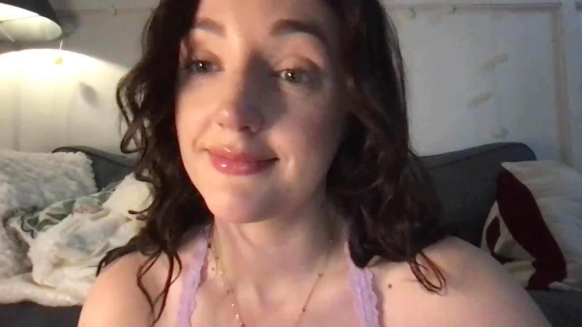 Gallery image thumbnail from Laceyjames24's myfreecams stream on, 03/20/2026, 09:29 image 1 of 20