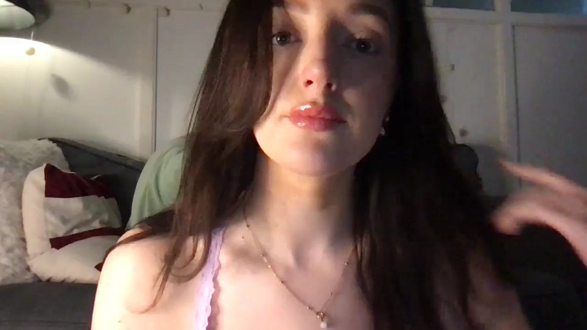 Gallery image thumbnail from Laceyjames24's myfreecams stream on, 04/01/2026, 10:19 image 5 of 20