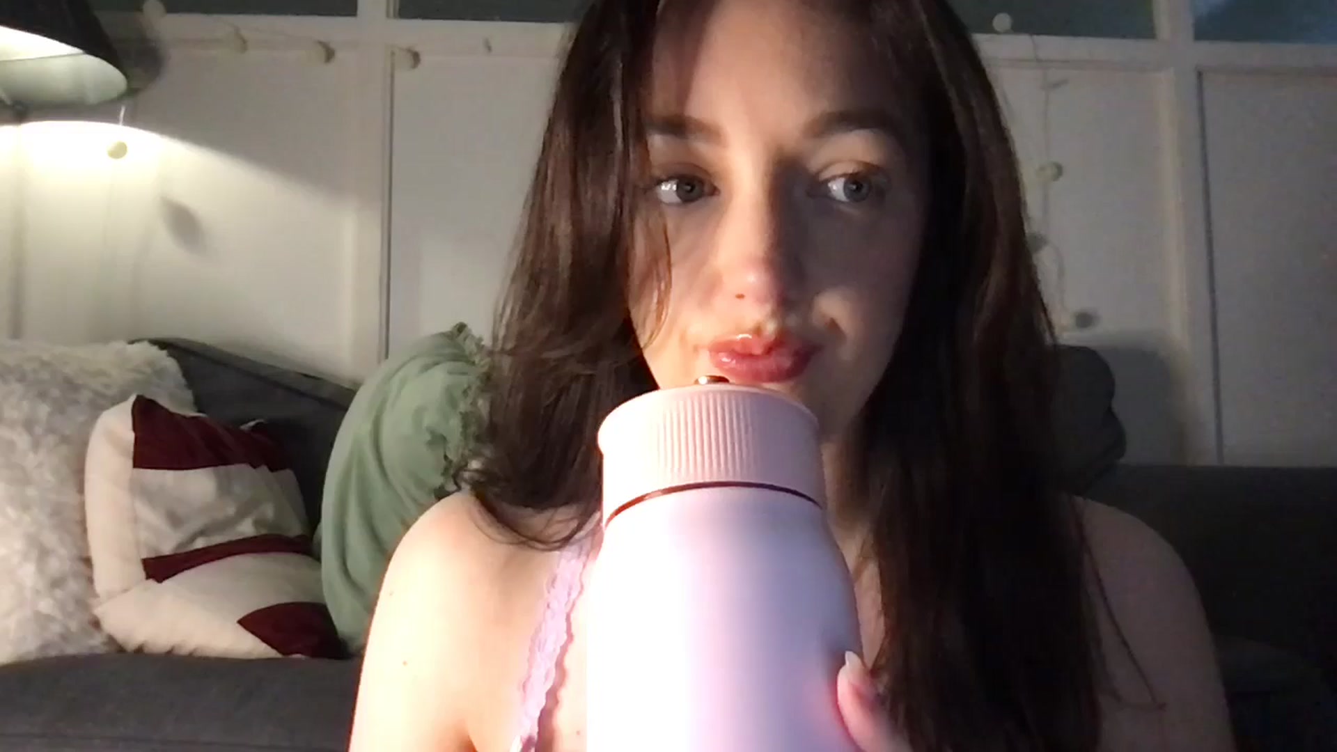 Gallery image thumbnail from Laceyjames24's myfreecams stream on, 04/01/2026, 10:19 image 2 of 20