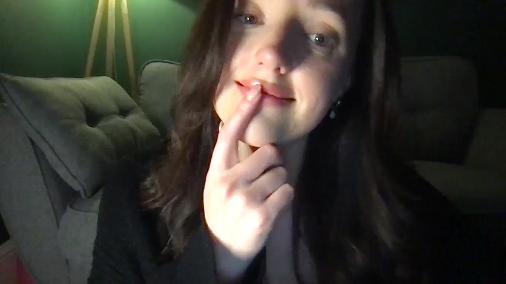 Gallery image thumbnail from Laceyjames24's myfreecams stream on, 04/04/2026, 19:56 image 4 of 20