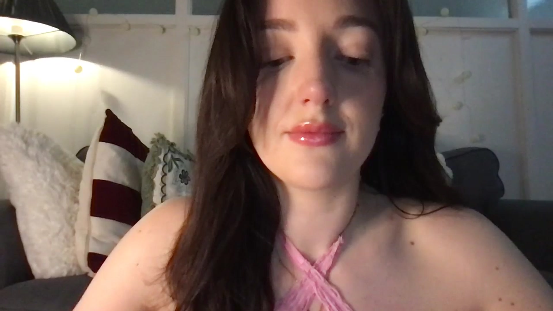 Gallery image thumbnail from Laceyjames24's myfreecams stream on, 04/06/2026, 08:42 image 6 of 20