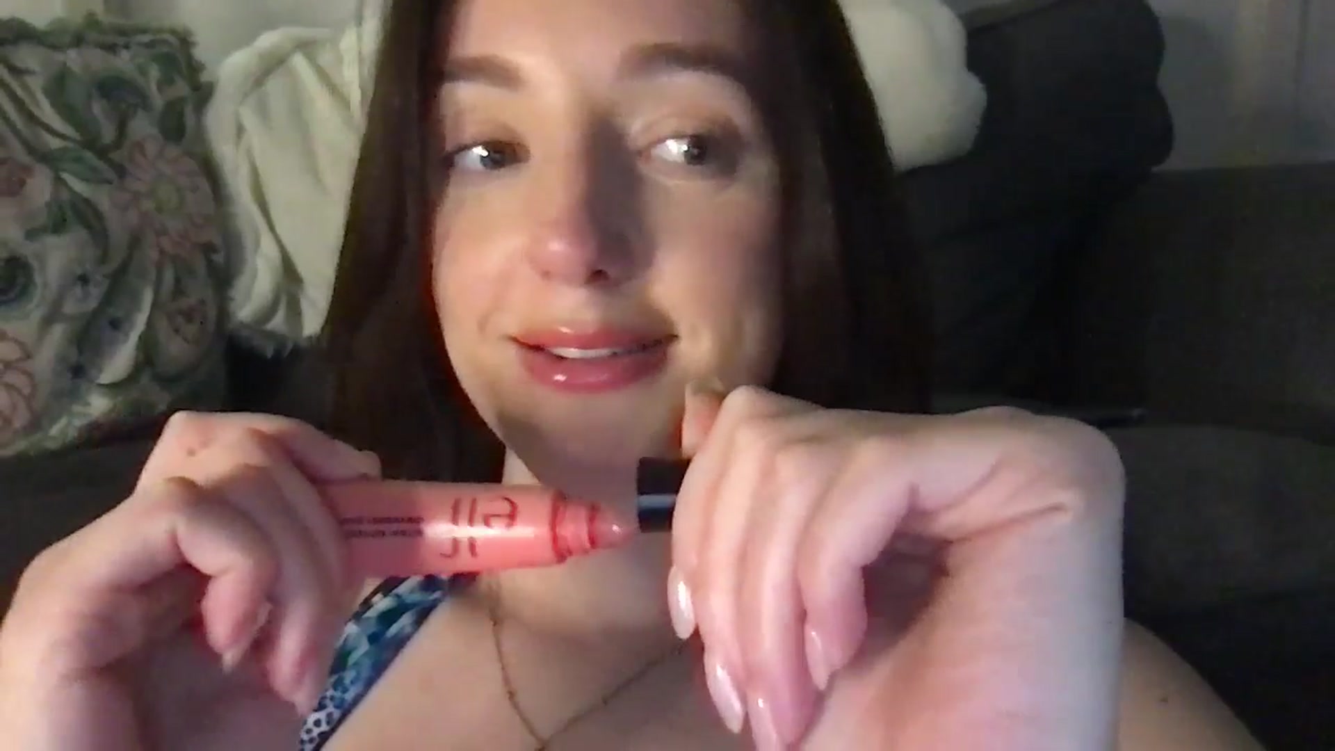 Gallery image thumbnail from Laceyjames24's myfreecams stream on, 04/06/2026, 14:16 image 12 of 20
