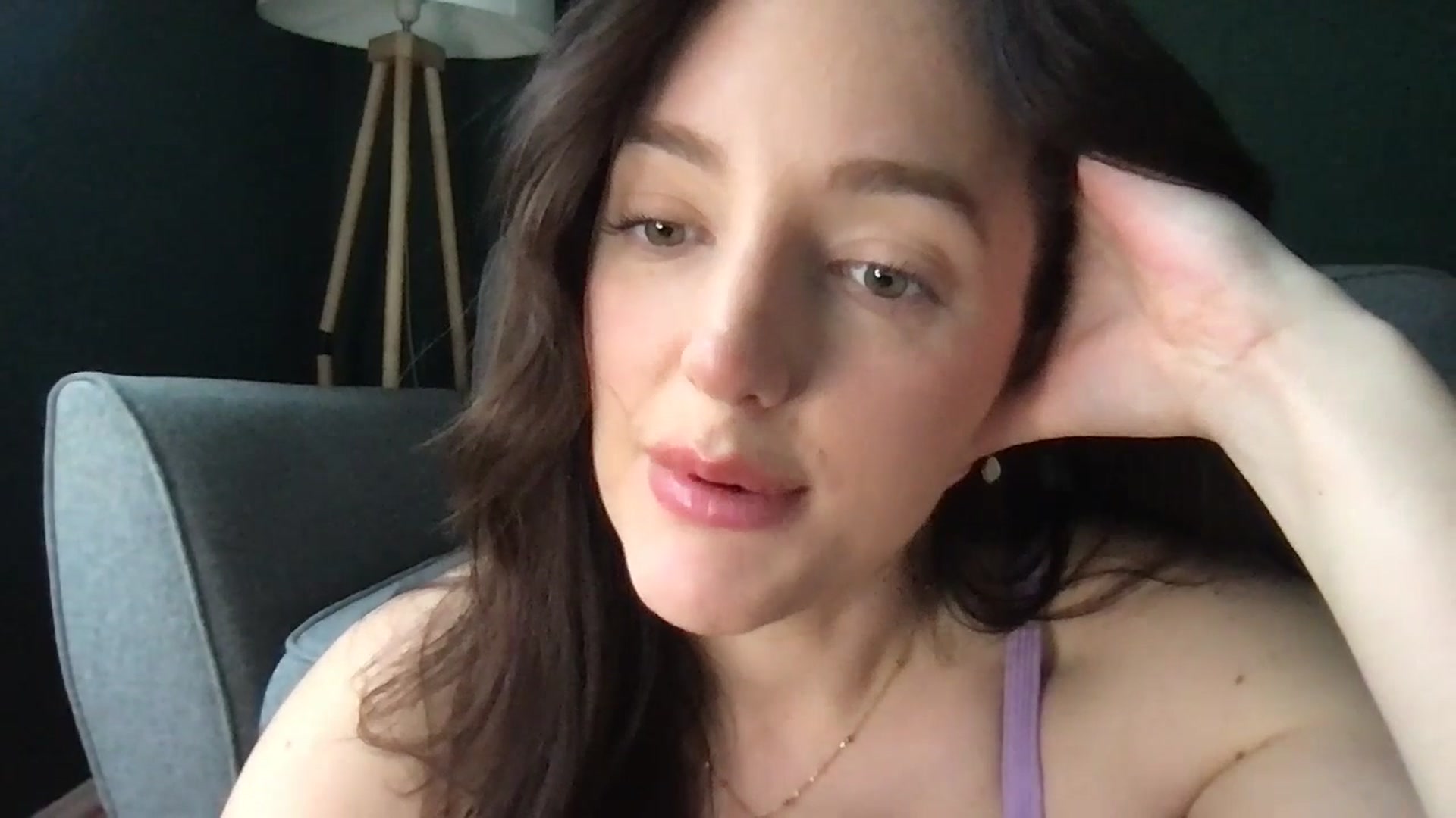 Gallery image thumbnail from Laceyjames24's myfreecams stream on, 04/15/2026, 11:45 image 18 of 20