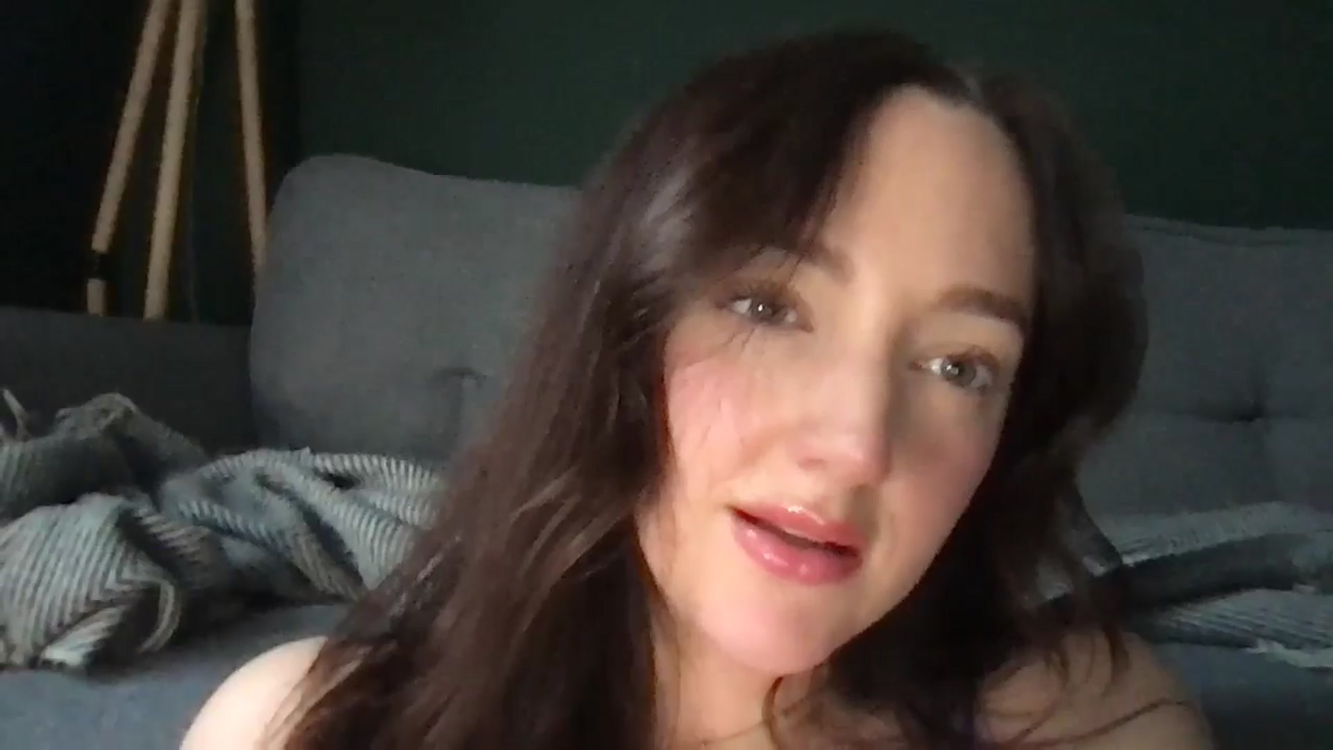 Gallery image thumbnail from Laceyjames24's myfreecams stream on, 04/15/2026, 15:01 image 5 of 20
