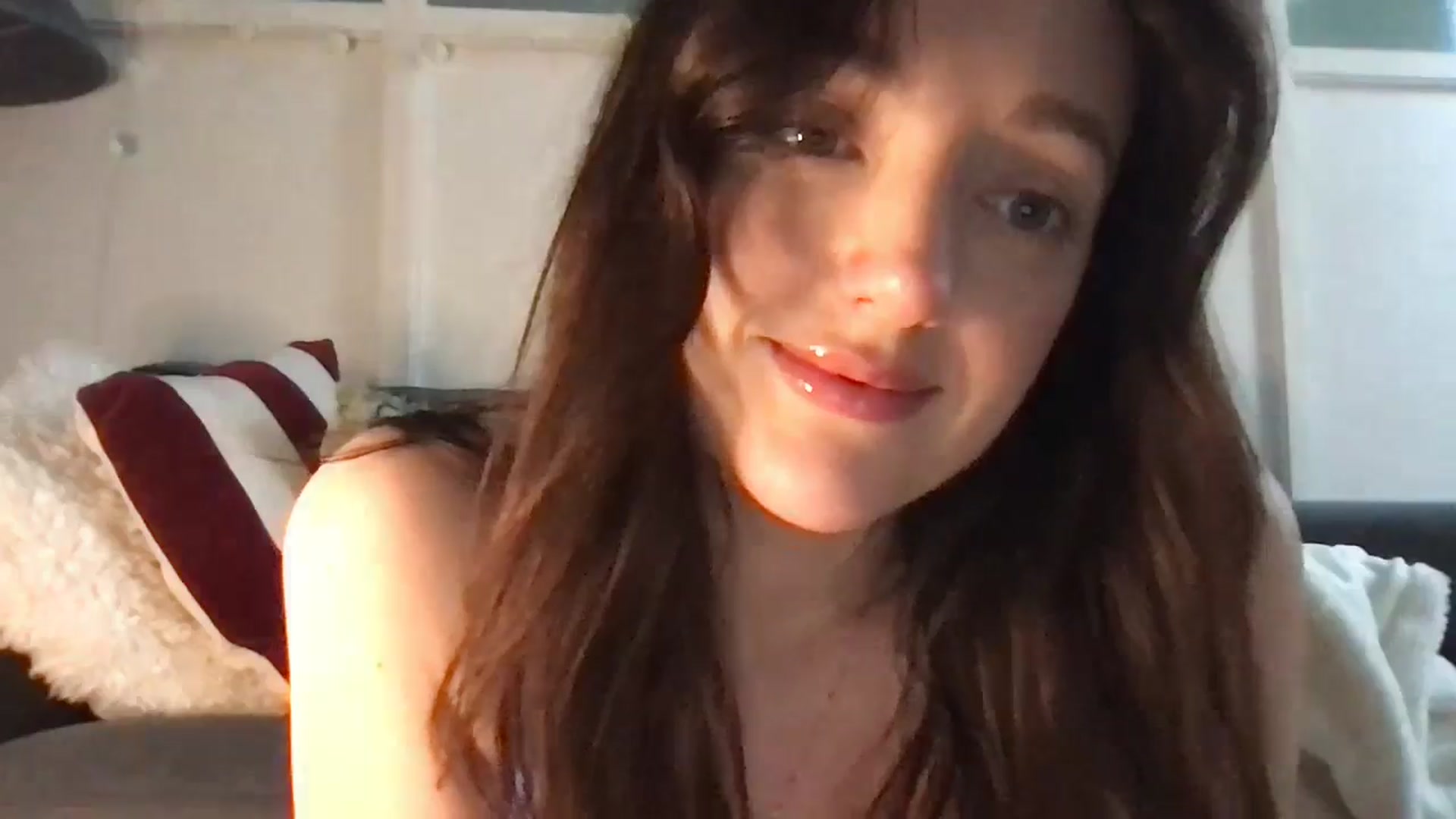 Gallery image thumbnail from Laceyjames24's myfreecams stream on, 04/17/2026, 12:17 image 7 of 20
