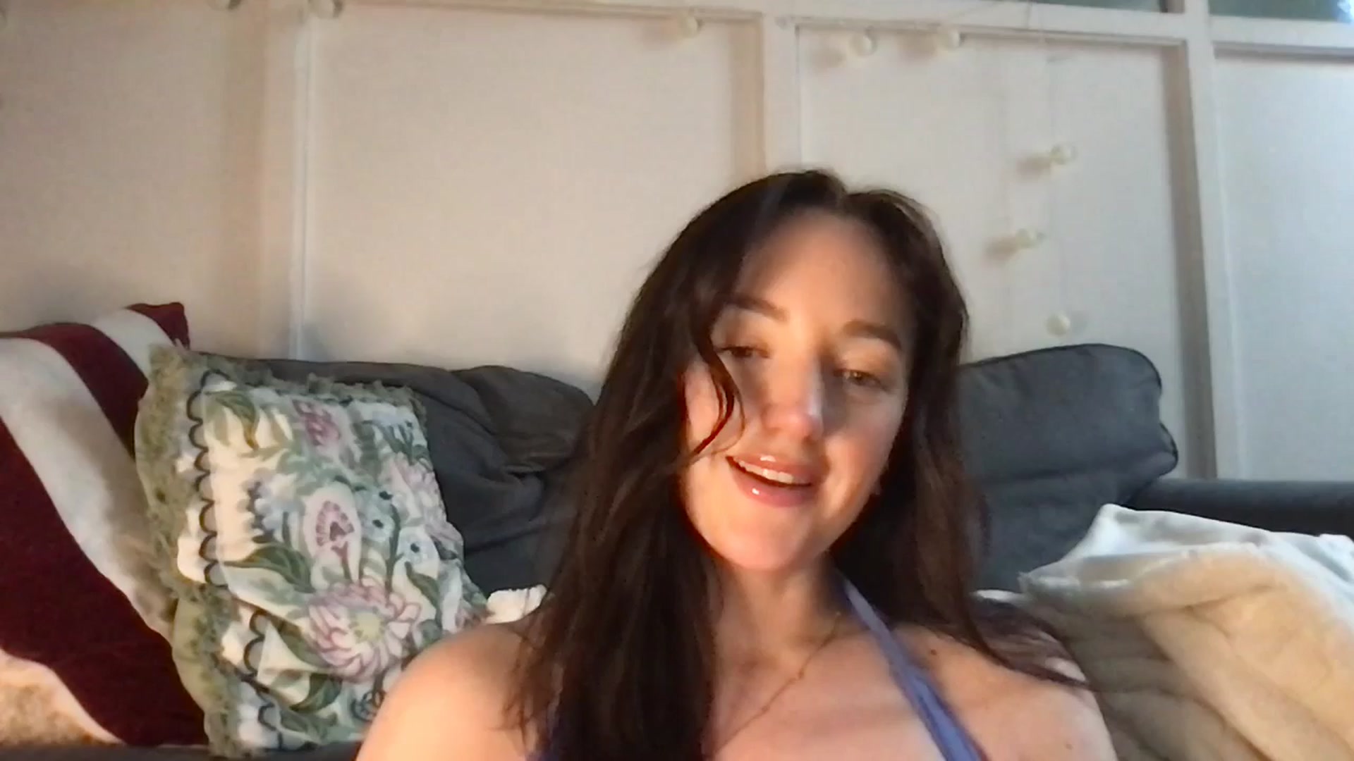 Gallery image thumbnail from Laceyjames24's myfreecams stream on, 04/17/2026, 12:17 image 13 of 20