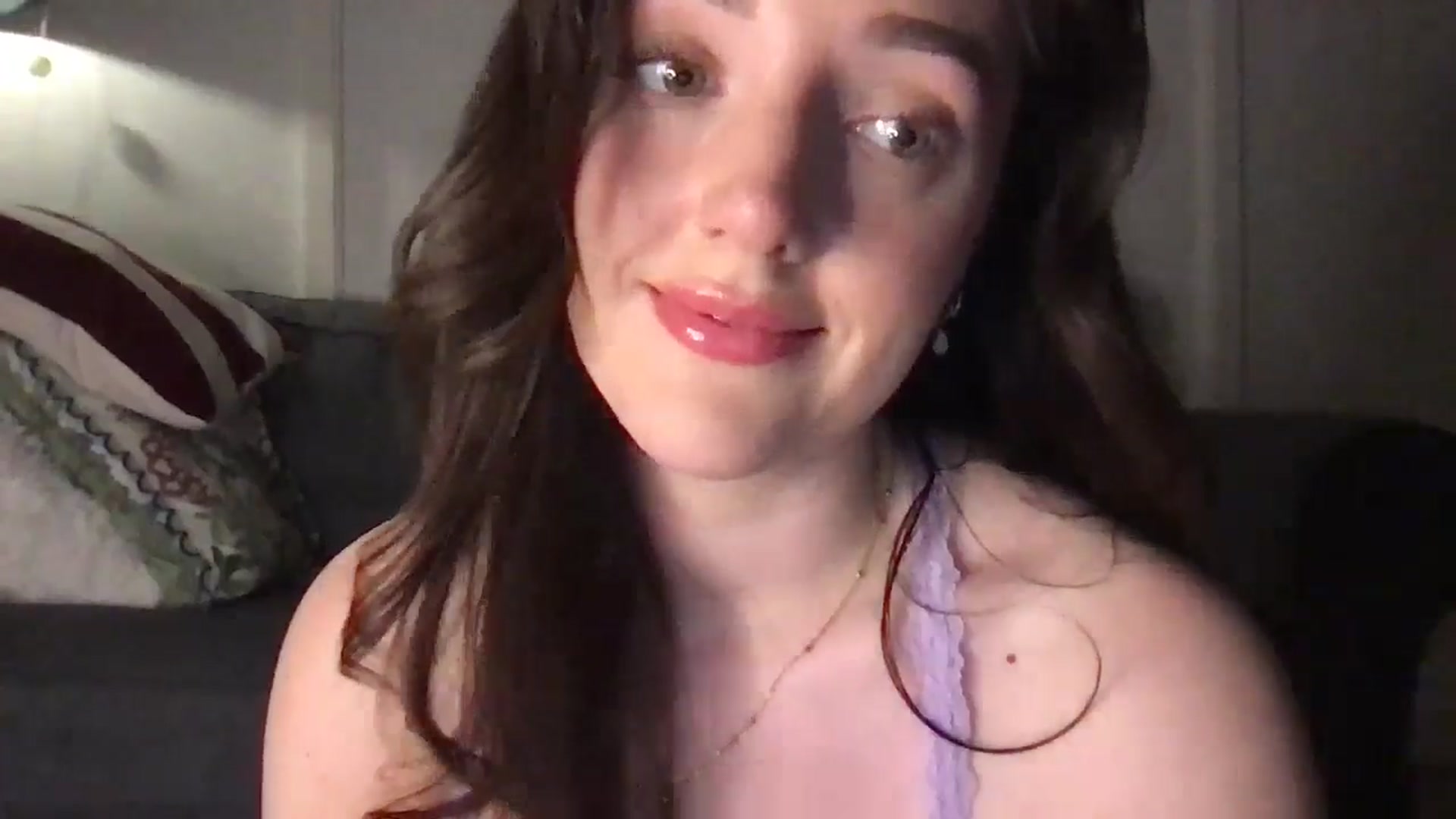 Gallery image thumbnail from Laceyjames24's myfreecams stream on, 04/18/2026, 20:00 image 5 of 20