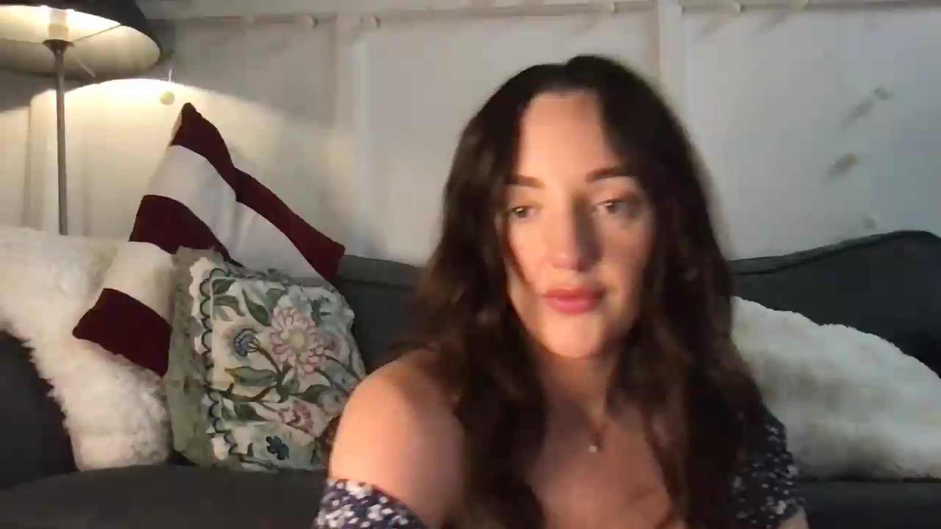 Gallery image thumbnail from Laceyjames24's myfreecams stream on, 05/27/2026, 09:08 image 15 of 20