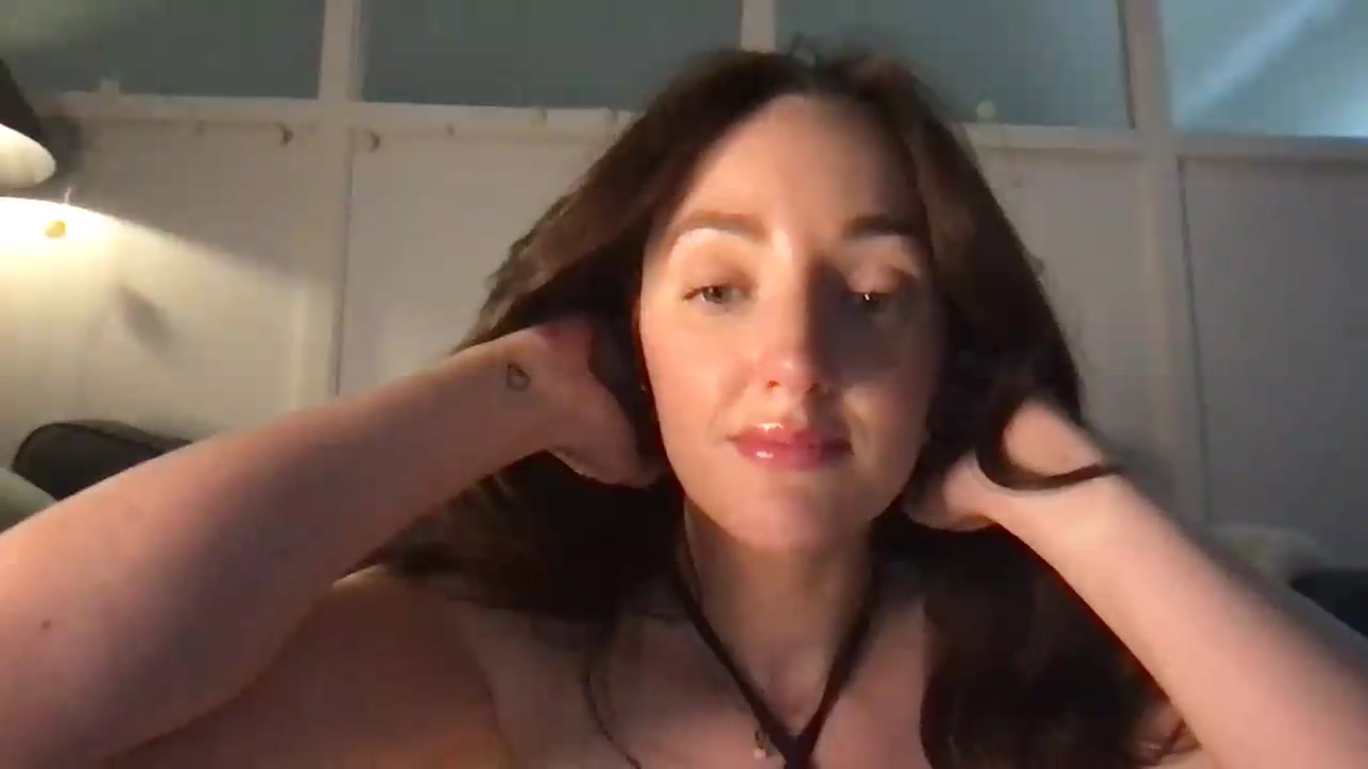 Gallery image thumbnail from Laceyjames24's myfreecams stream on, 06/10/2026, 11:36 image 19 of 20