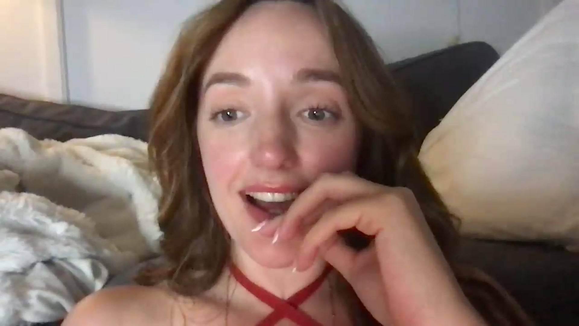 Gallery image thumbnail from Laceyjames24's myfreecams stream on, 07/08/2026, 15:25 image 9 of 20