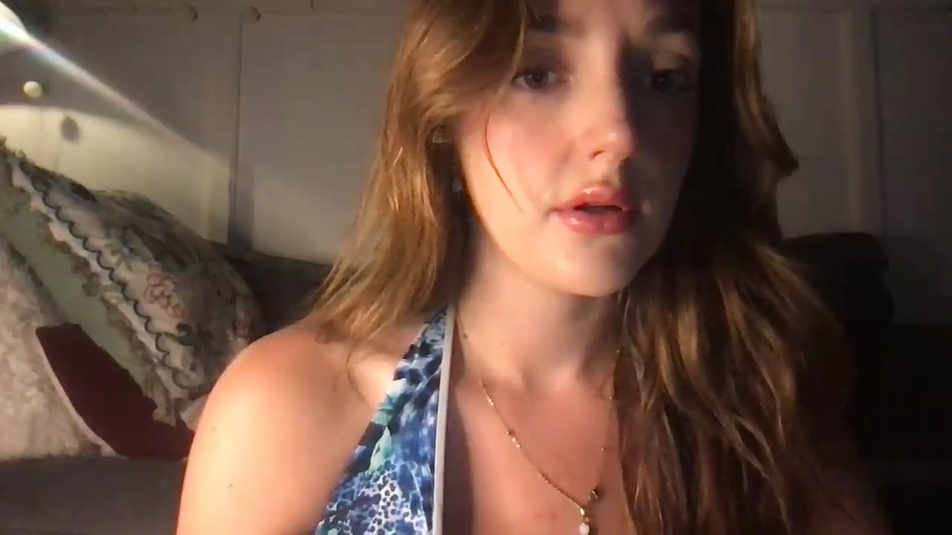 Gallery image thumbnail from Laceyjames24's myfreecams stream on, 08/09/2026, 18:17 image 2 of 20