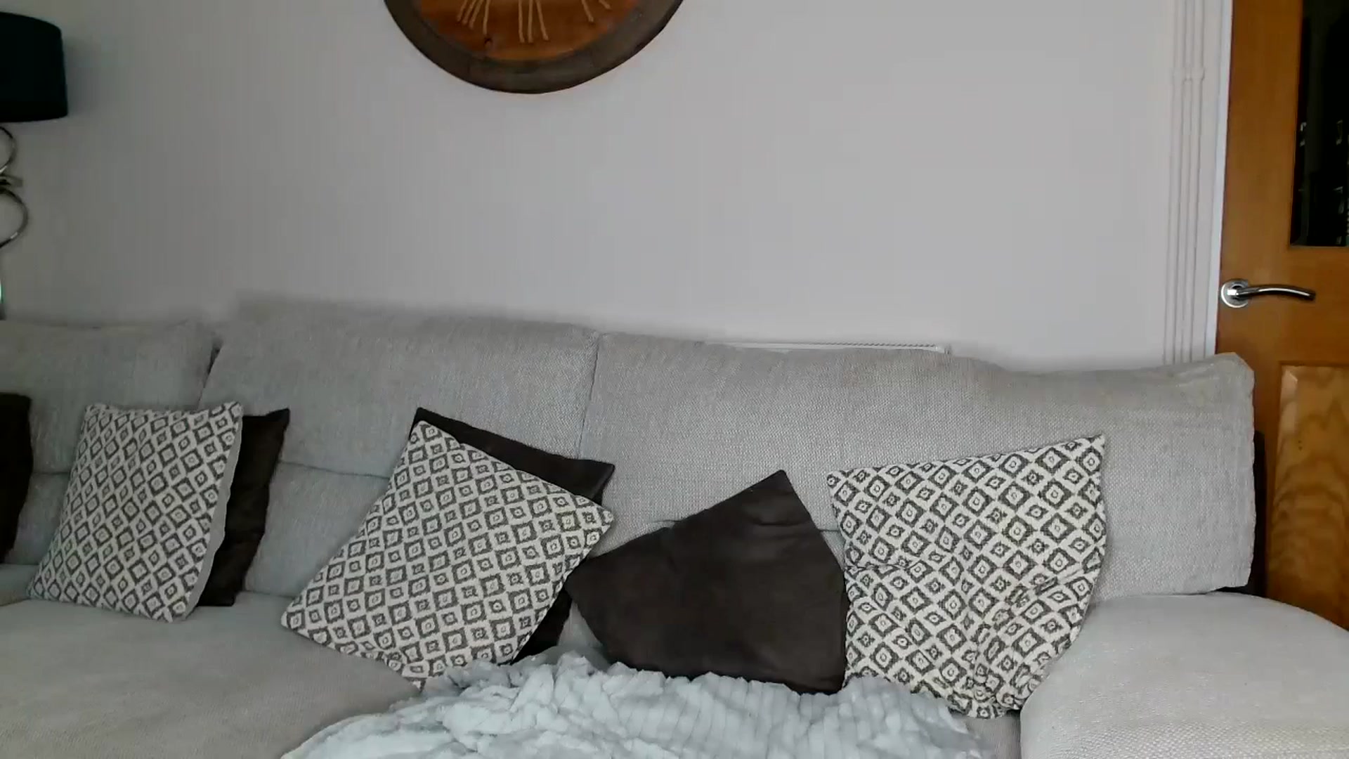 Gallery image thumbnail from LaceysRoom's myfreecams stream on, 06/30/2023, 09:53 image 18 of 20