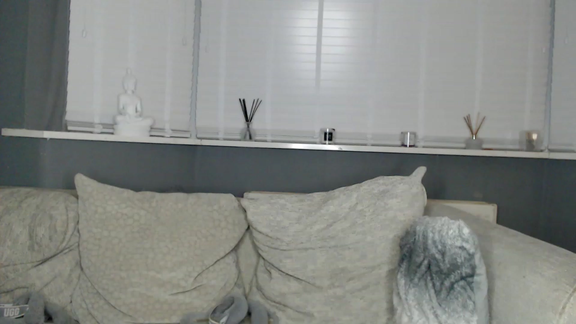 Gallery image thumbnail from LaceysRoom's myfreecams stream on, 08/10/2023, 20:10 image 19 of 20