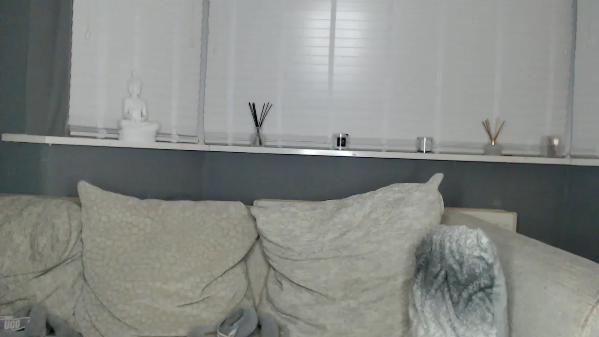 Gallery image thumbnail from LaceysRoom's myfreecams stream on, 08/10/2023, 20:10 image 20 of 20
