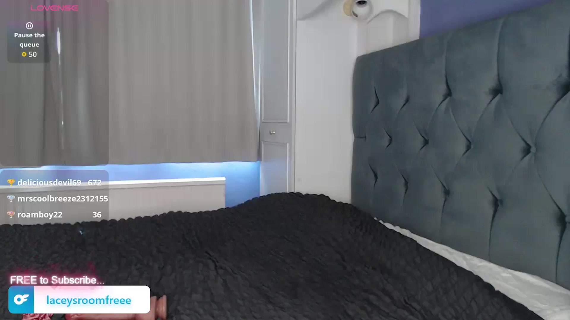 Gallery image thumbnail from LaceysRoom's myfreecams stream on, 09/17/2025, 15:55 image 13 of 20