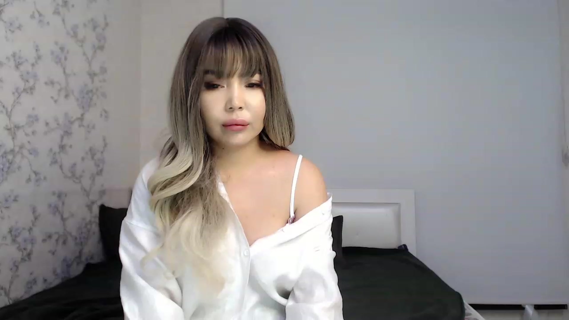 Gallery image thumbnail from LacyKim's myfreecams stream on, 11/28/2022, 13:36 image 10 of 20
