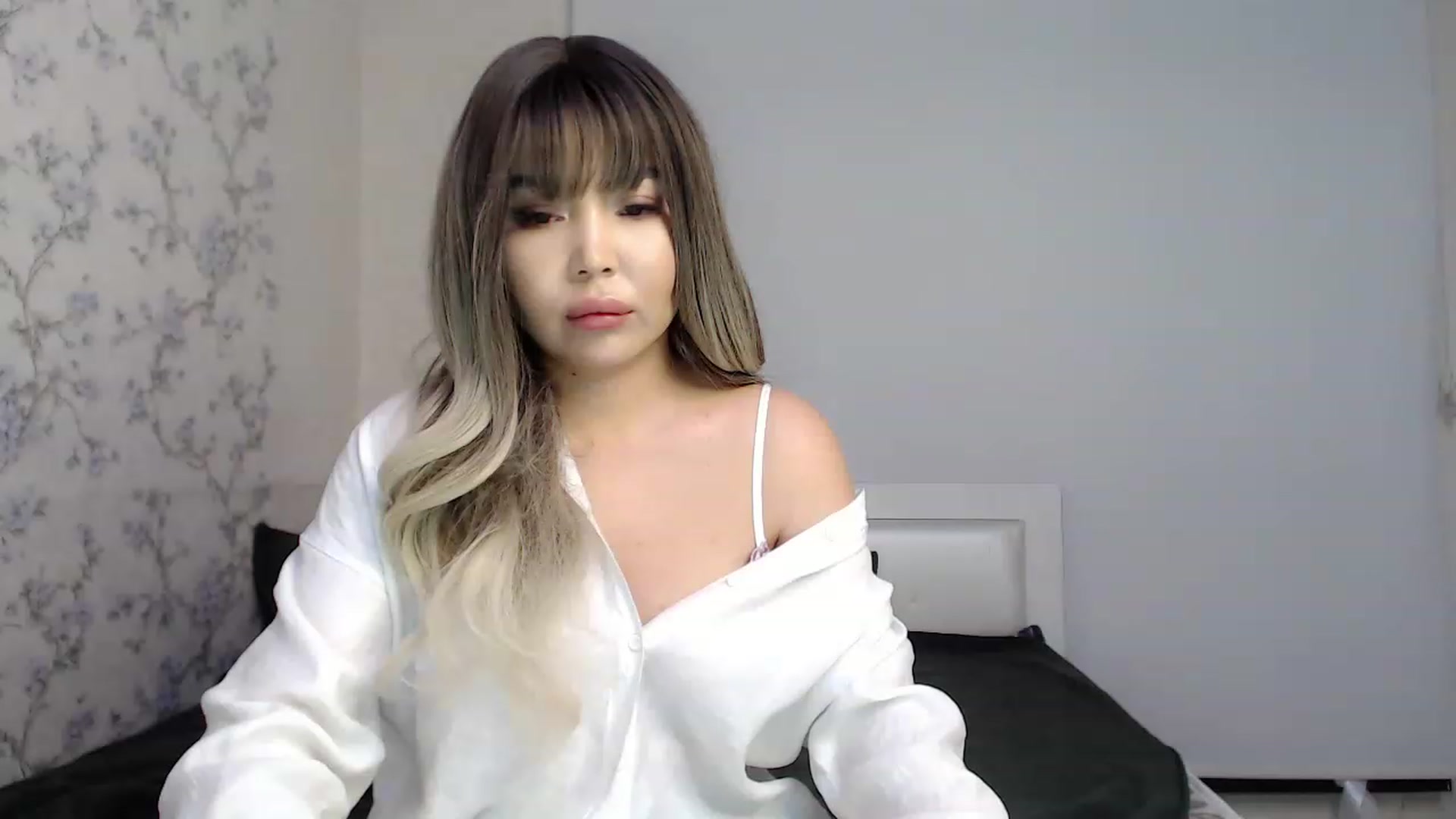 Gallery image thumbnail from LacyKim's myfreecams stream on, 11/28/2022, 13:36 image 9 of 20