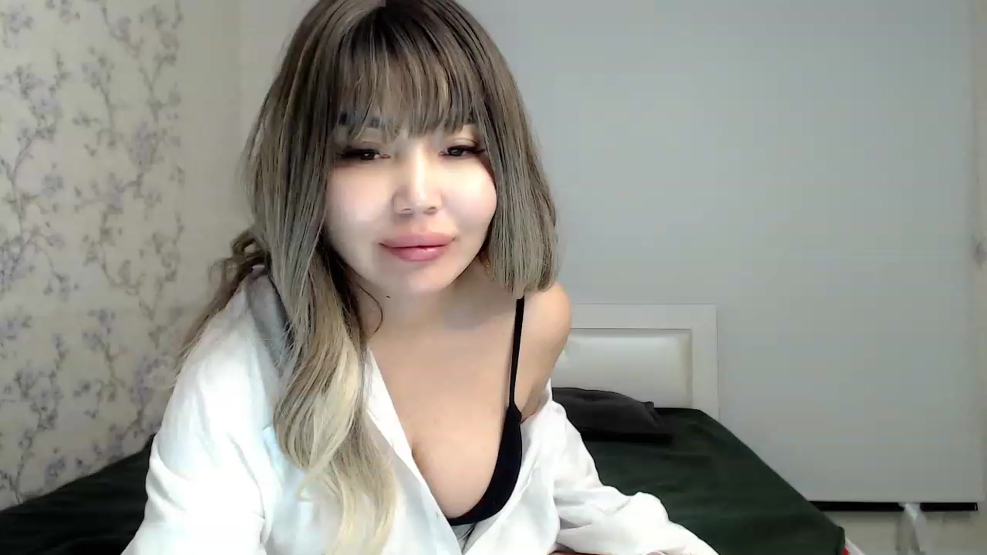 Gallery image thumbnail from LacyKim's myfreecams stream on, 11/29/2022, 14:58 image 7 of 20