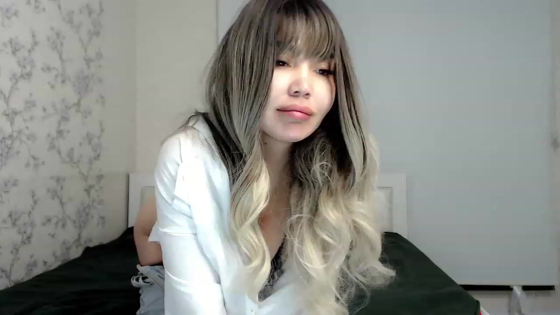 Gallery image thumbnail from LacyKim's myfreecams stream on, 11/29/2022, 14:58 image 4 of 20