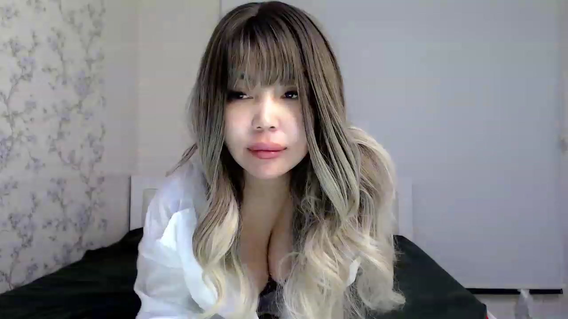 Gallery image thumbnail from LacyKim's myfreecams stream on, 11/29/2022, 14:58 image 5 of 20