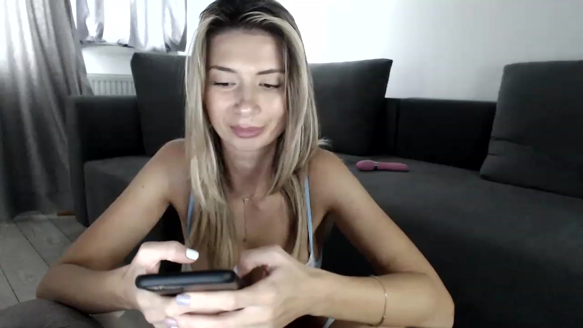 Gallery image thumbnail from LaddyAnn's myfreecams stream on, 12/08/2022, 11:15 image 16 of 20