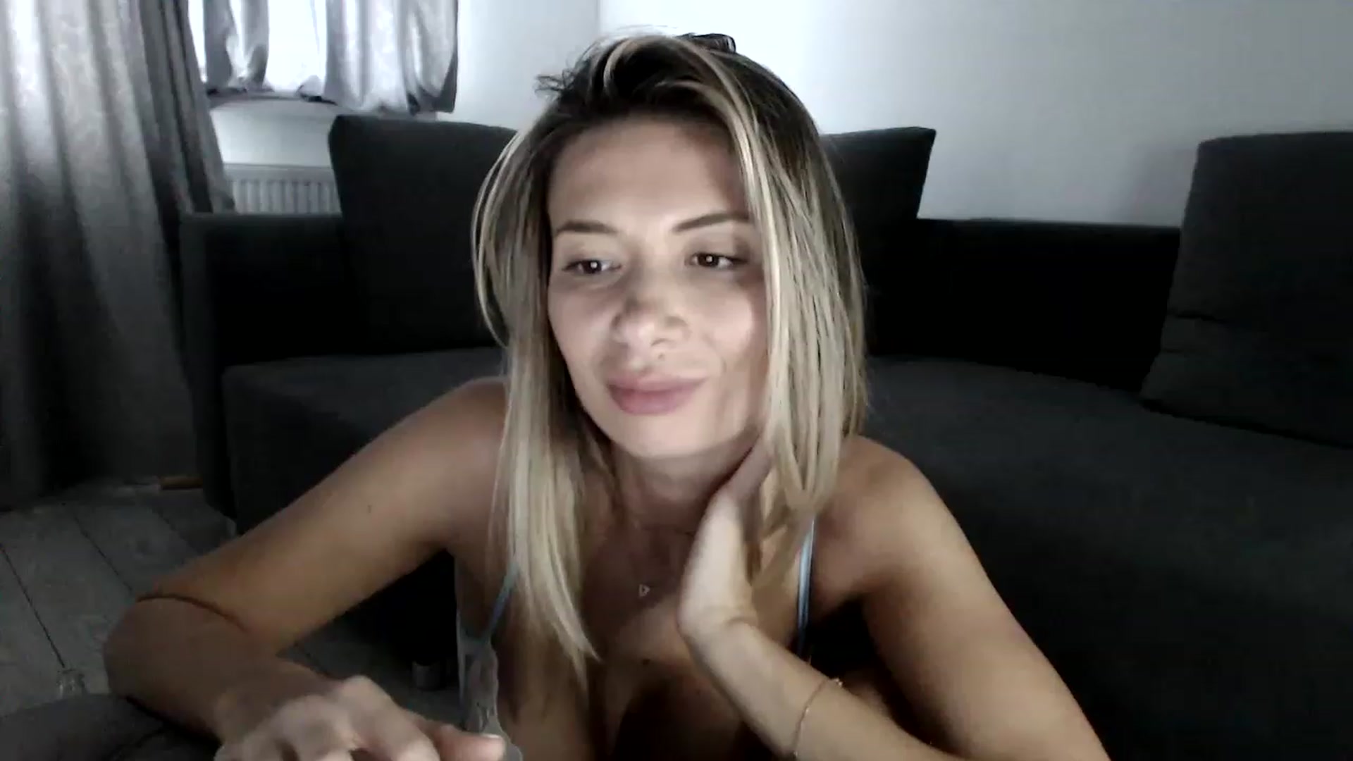 Gallery image thumbnail from LaddyAnn's myfreecams stream on, 12/08/2022, 12:59 image 17 of 20