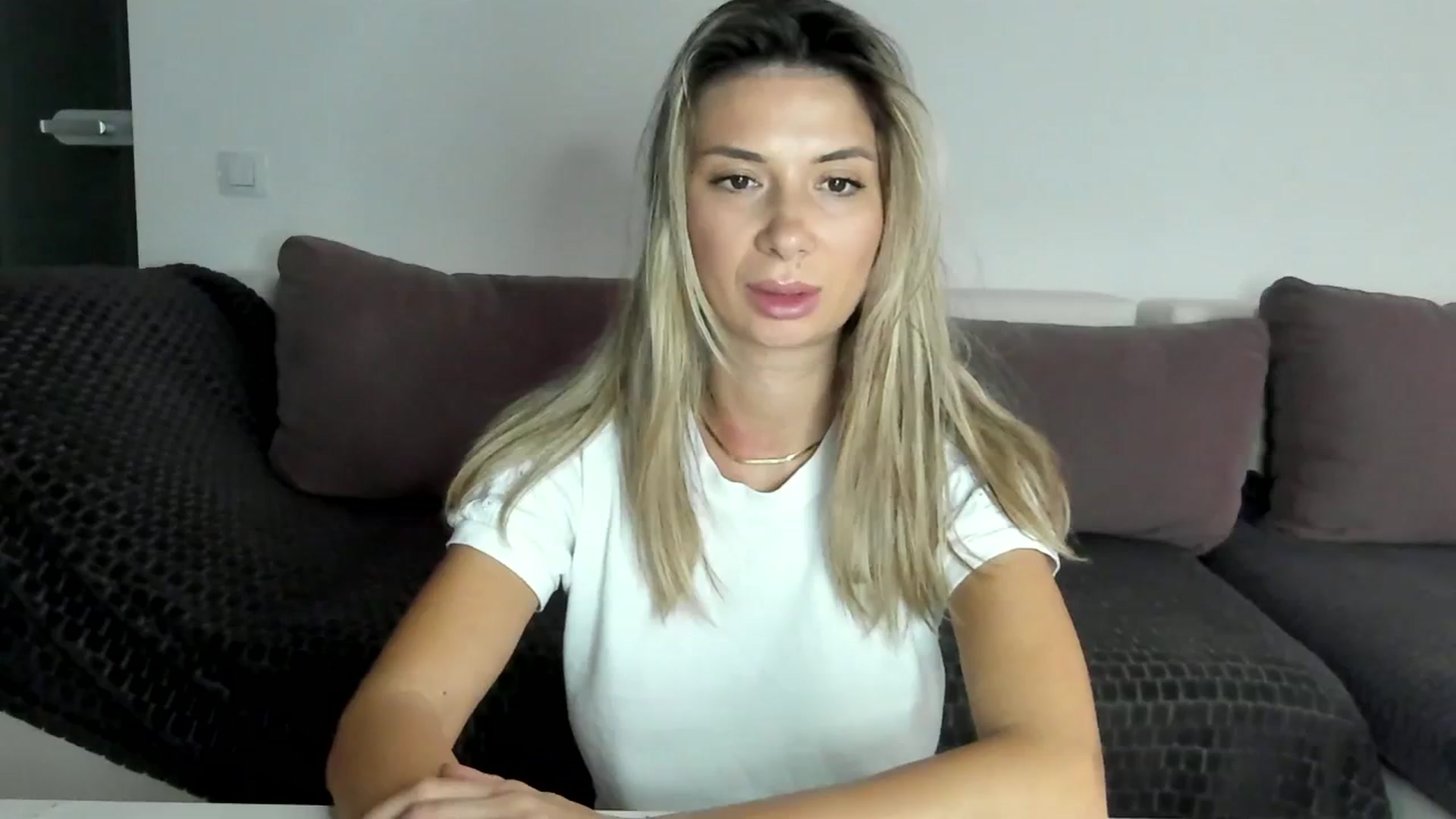 Gallery image thumbnail from LaddyAnn's myfreecams stream on, 03/05/2024, 07:39 image 6 of 20