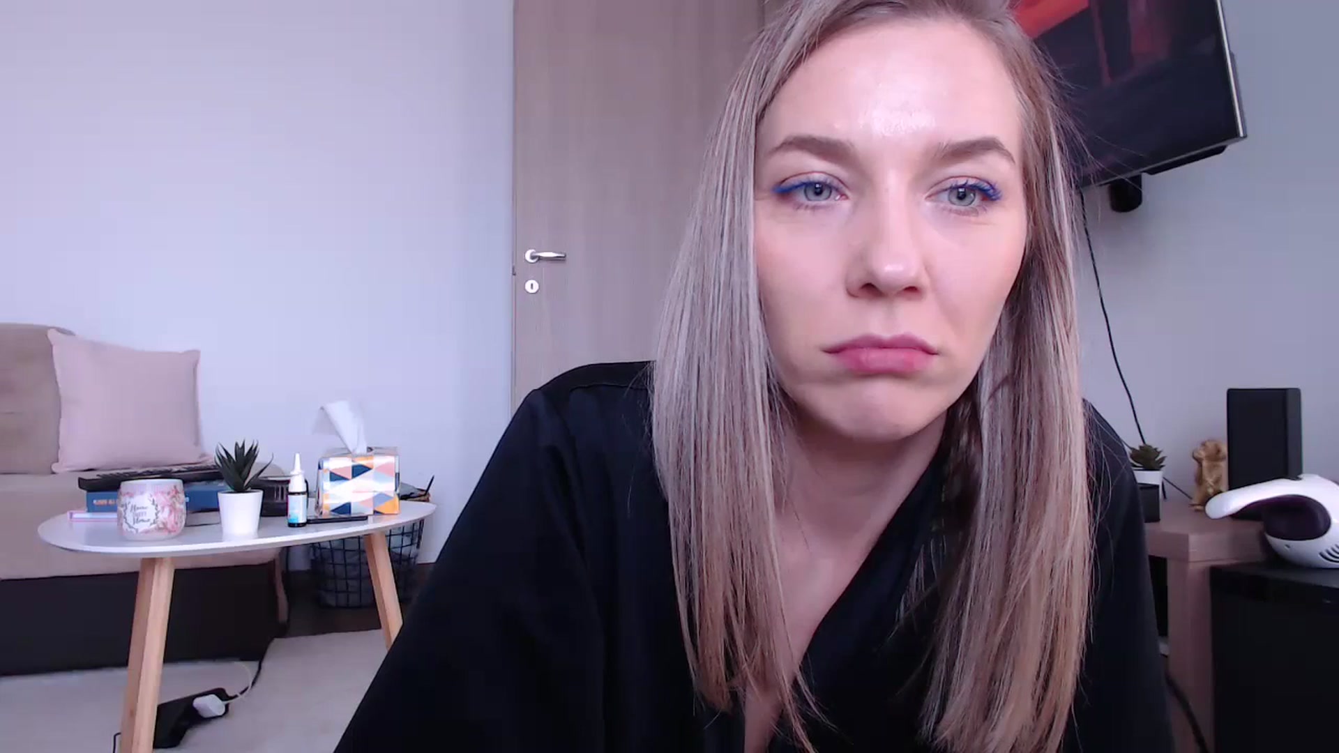 Gallery image thumbnail from LadyAH's myfreecams stream on, 10/13/2023, 09:50 image 19 of 20