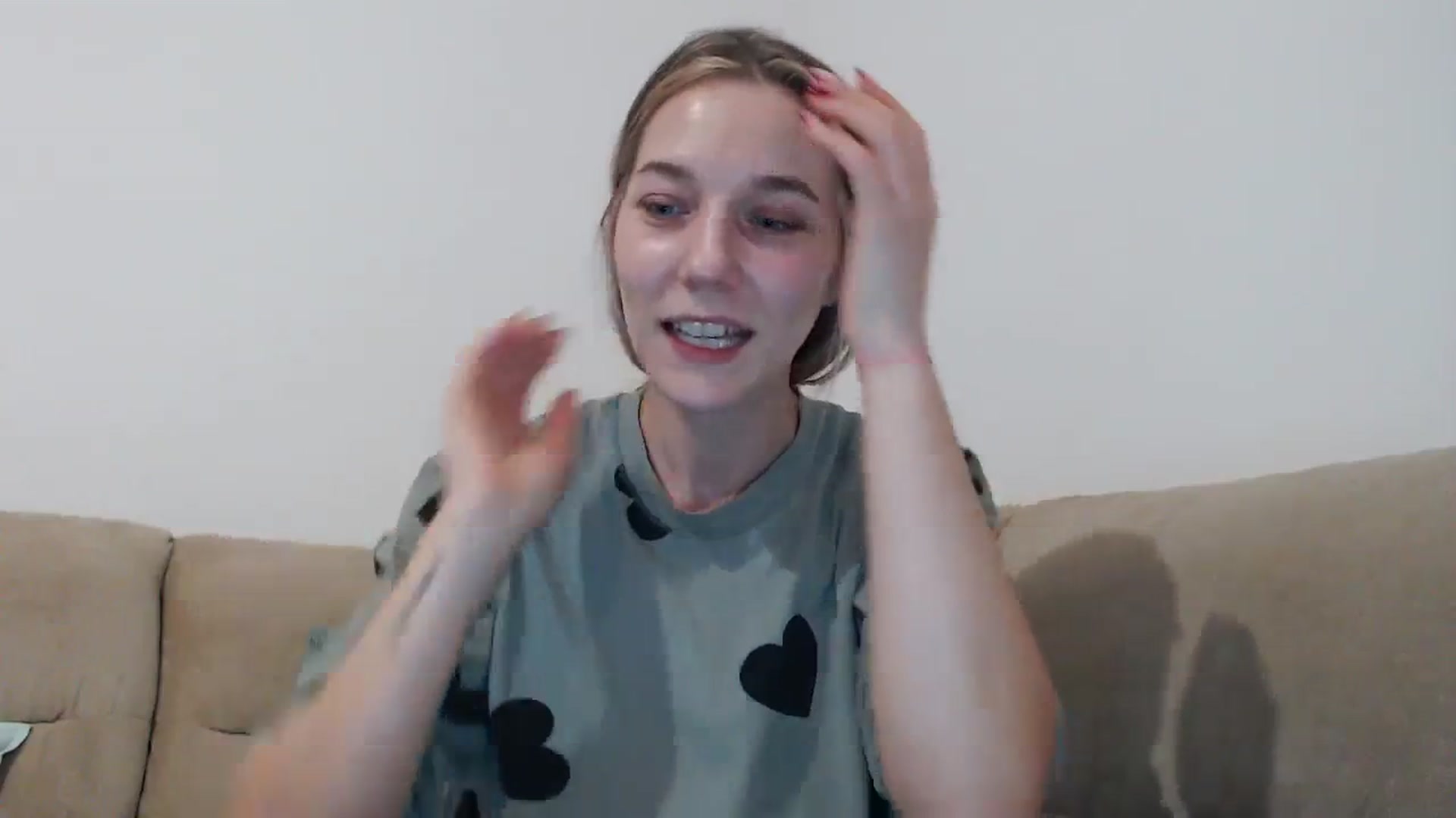 Gallery image thumbnail from LadyAH's myfreecams stream on, 11/08/2023, 18:34 image 14 of 20