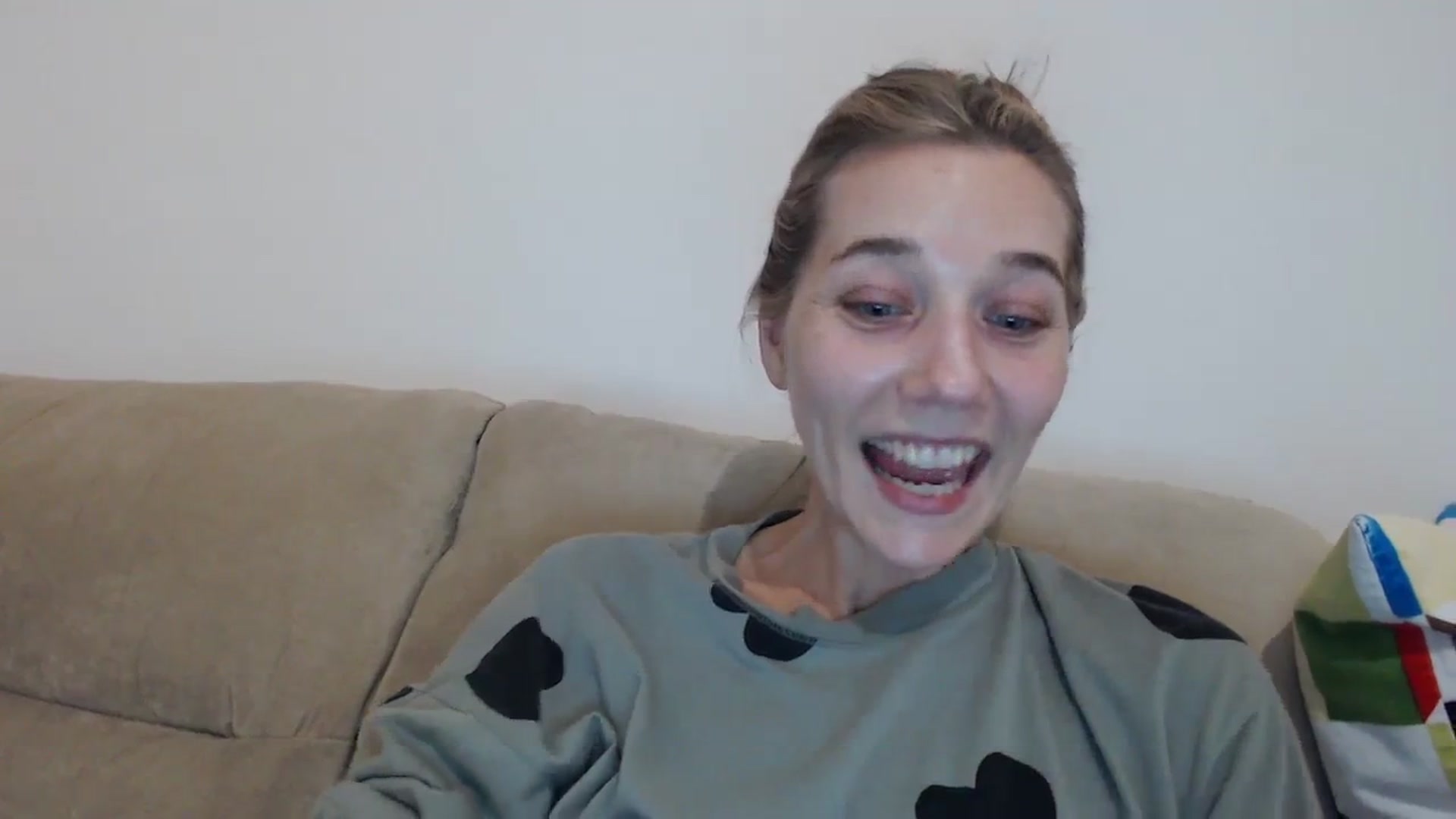 Gallery image thumbnail from LadyAH's myfreecams stream on, 11/08/2023, 18:34 image 9 of 20