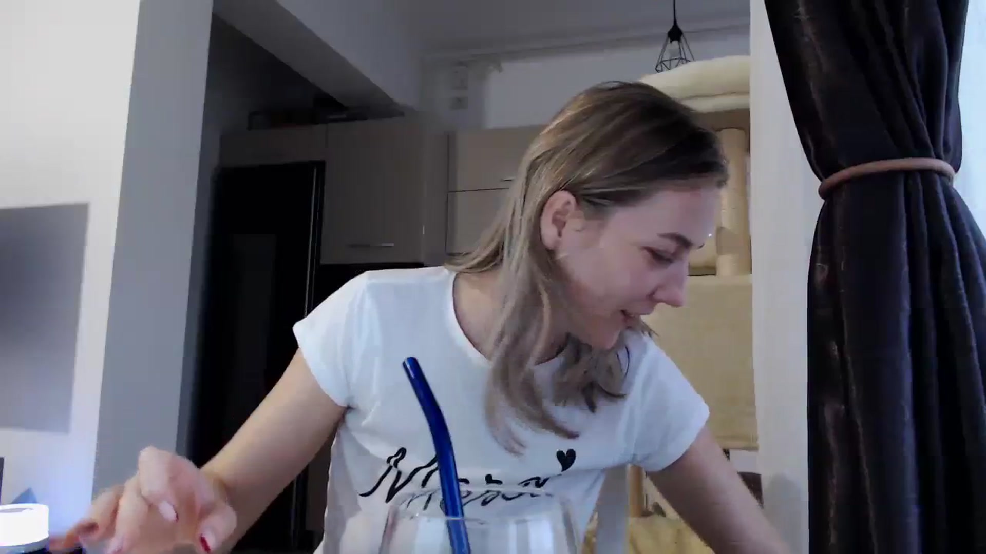 Gallery image thumbnail from LadyAH's myfreecams stream on, 11/18/2023, 13:30 image 3 of 20