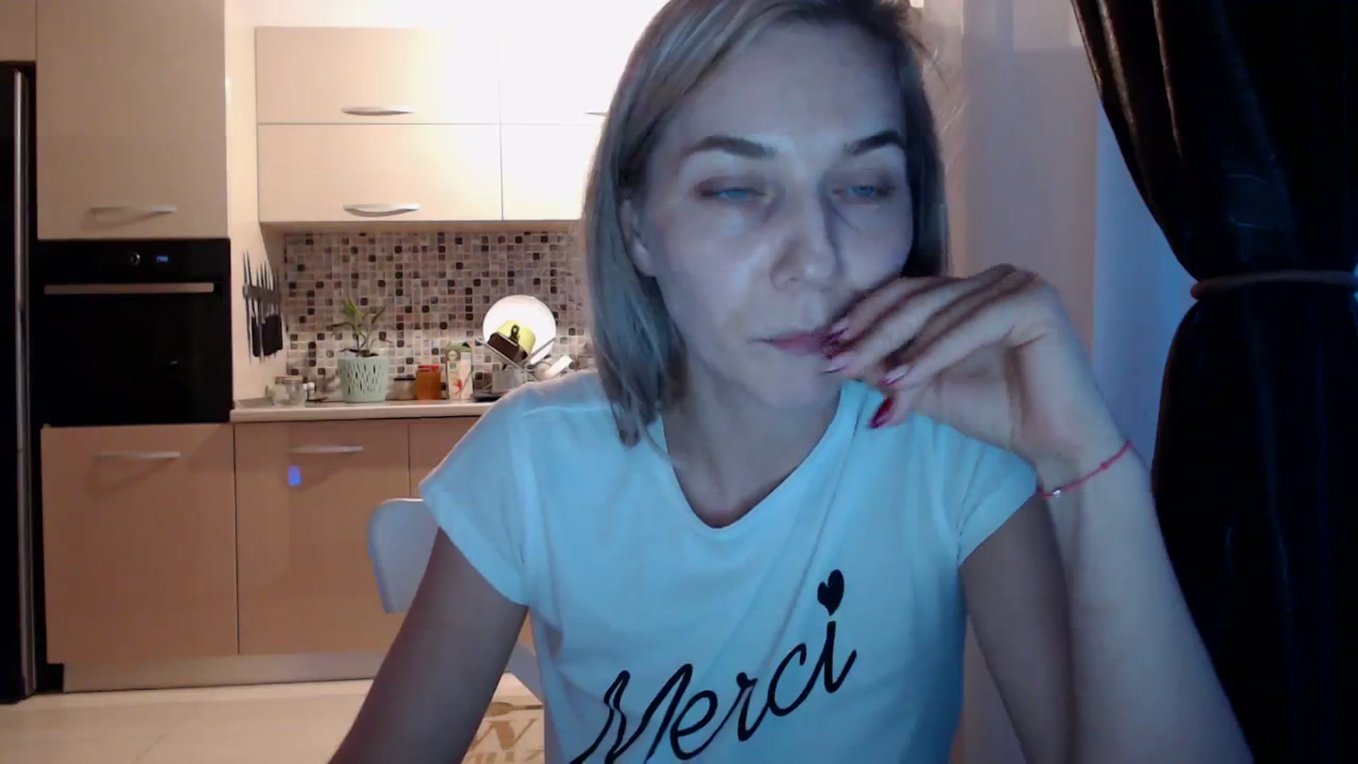 Gallery image thumbnail from LadyAH's myfreecams stream on, 11/18/2023, 15:46 image 6 of 20