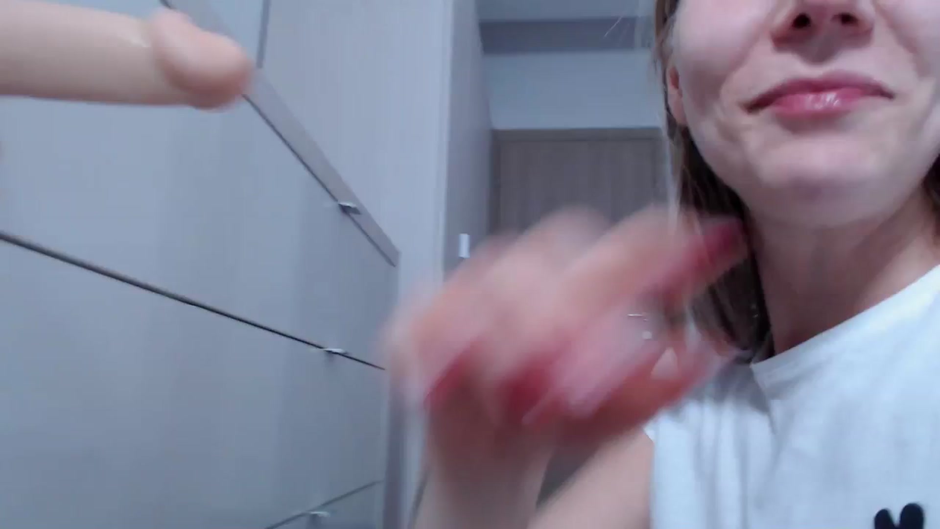 Gallery image thumbnail from LadyAH's myfreecams stream on, 11/18/2023, 15:46 image 17 of 20