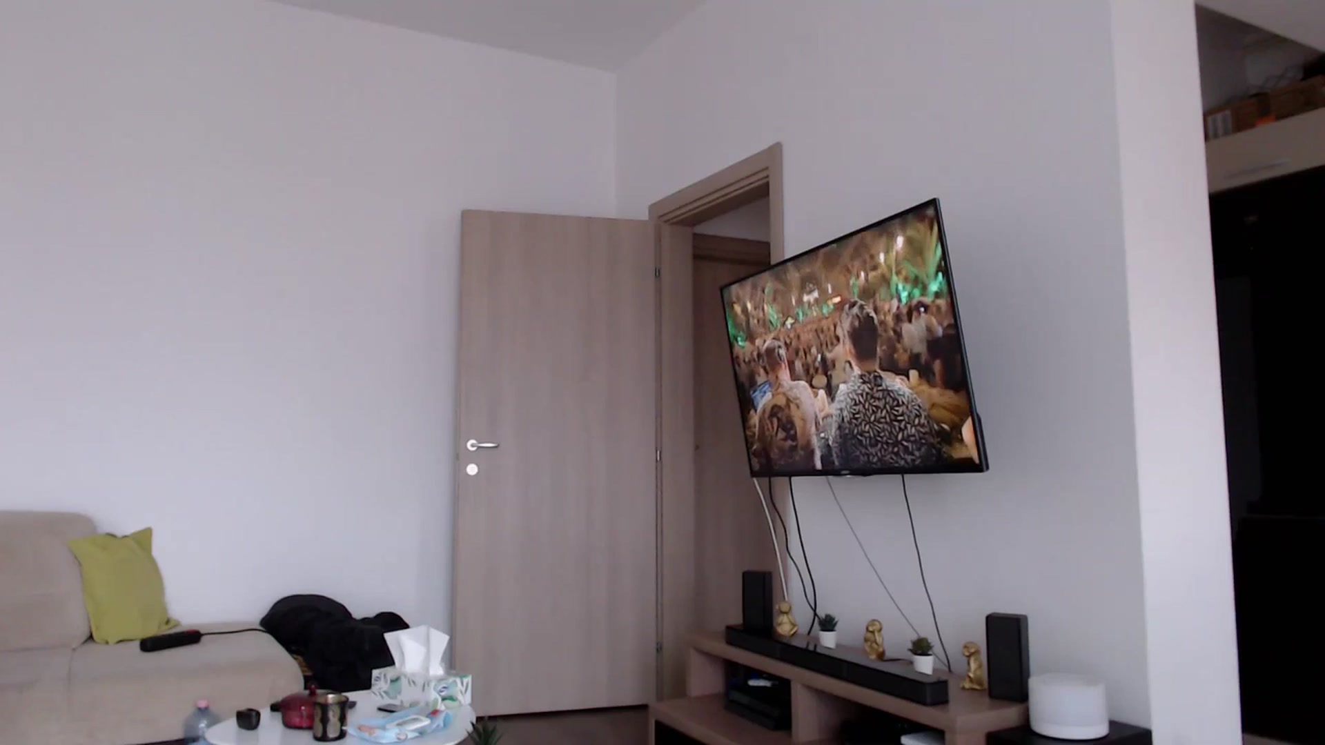 Gallery image thumbnail from LadyAH's myfreecams stream on, 01/06/2024, 13:48 image 18 of 20
