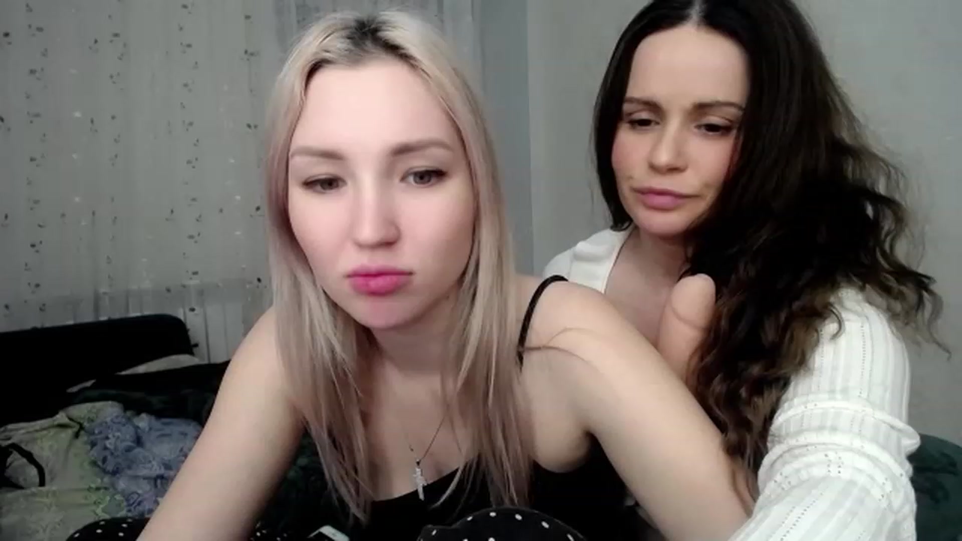 Gallery image thumbnail from LadyAnna19's myfreecams stream on, 12/11/2022, 12:40 image 1 of 20