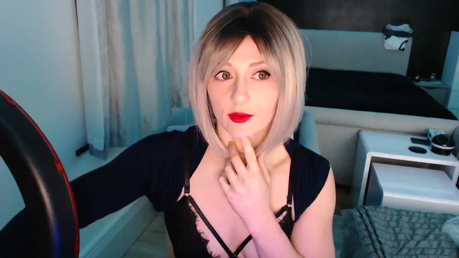 Gallery image thumbnail from LadyCandour's myfreecams stream on, 02/28/2024, 20:53 image 2 of 20