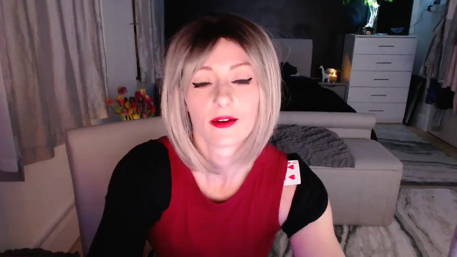 Gallery image thumbnail from LadyCandour's myfreecams stream on, 03/06/2024, 21:11 image 17 of 20