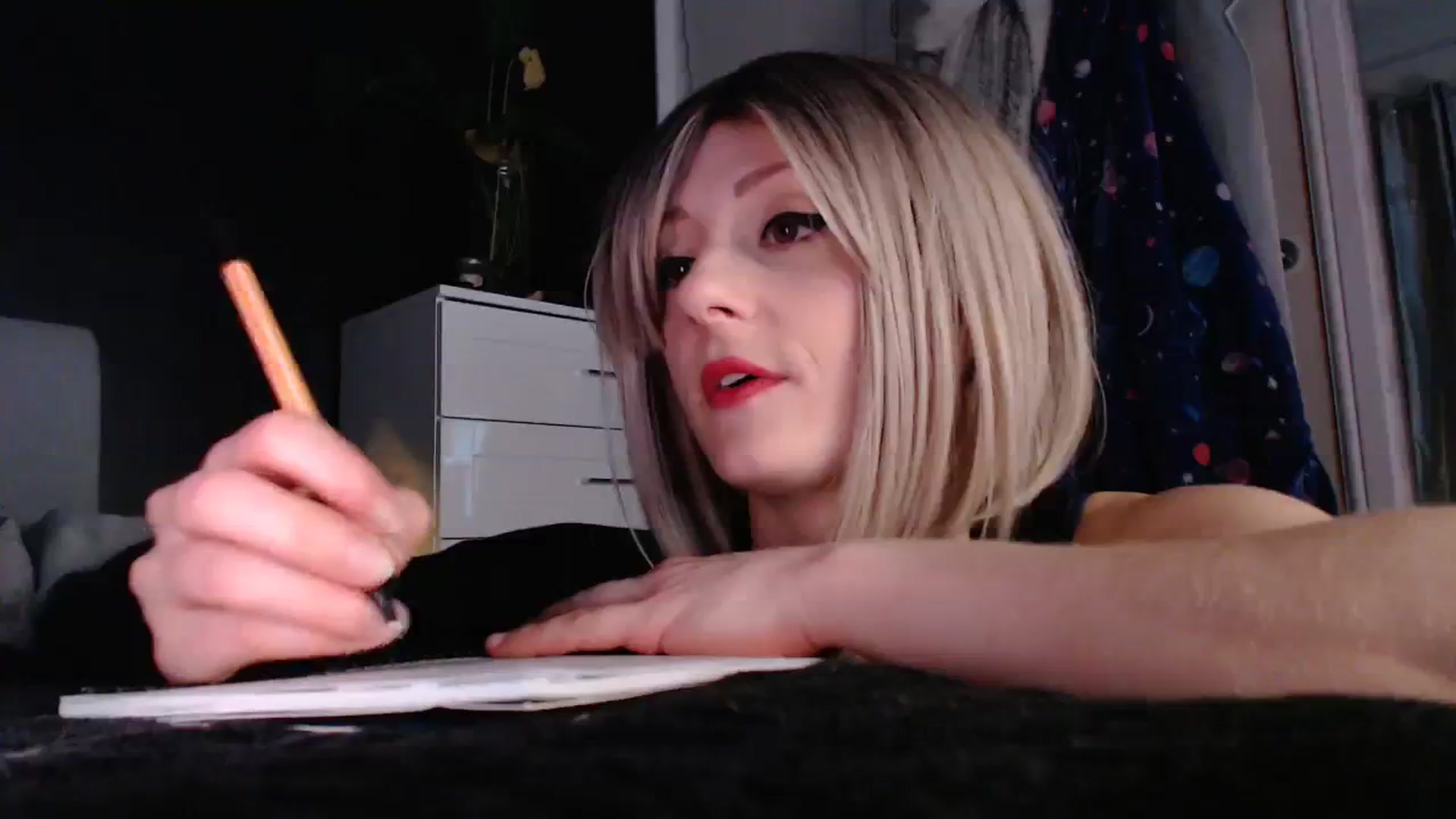 Gallery image thumbnail from LadyCandour's myfreecams stream on, 03/08/2024, 22:25 image 13 of 20