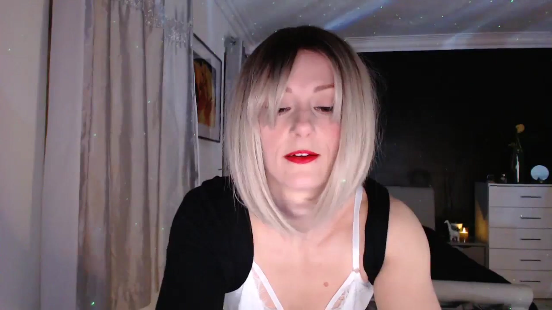 Gallery image thumbnail from LadyCandour's myfreecams stream on, 03/11/2024, 21:58 image 13 of 20