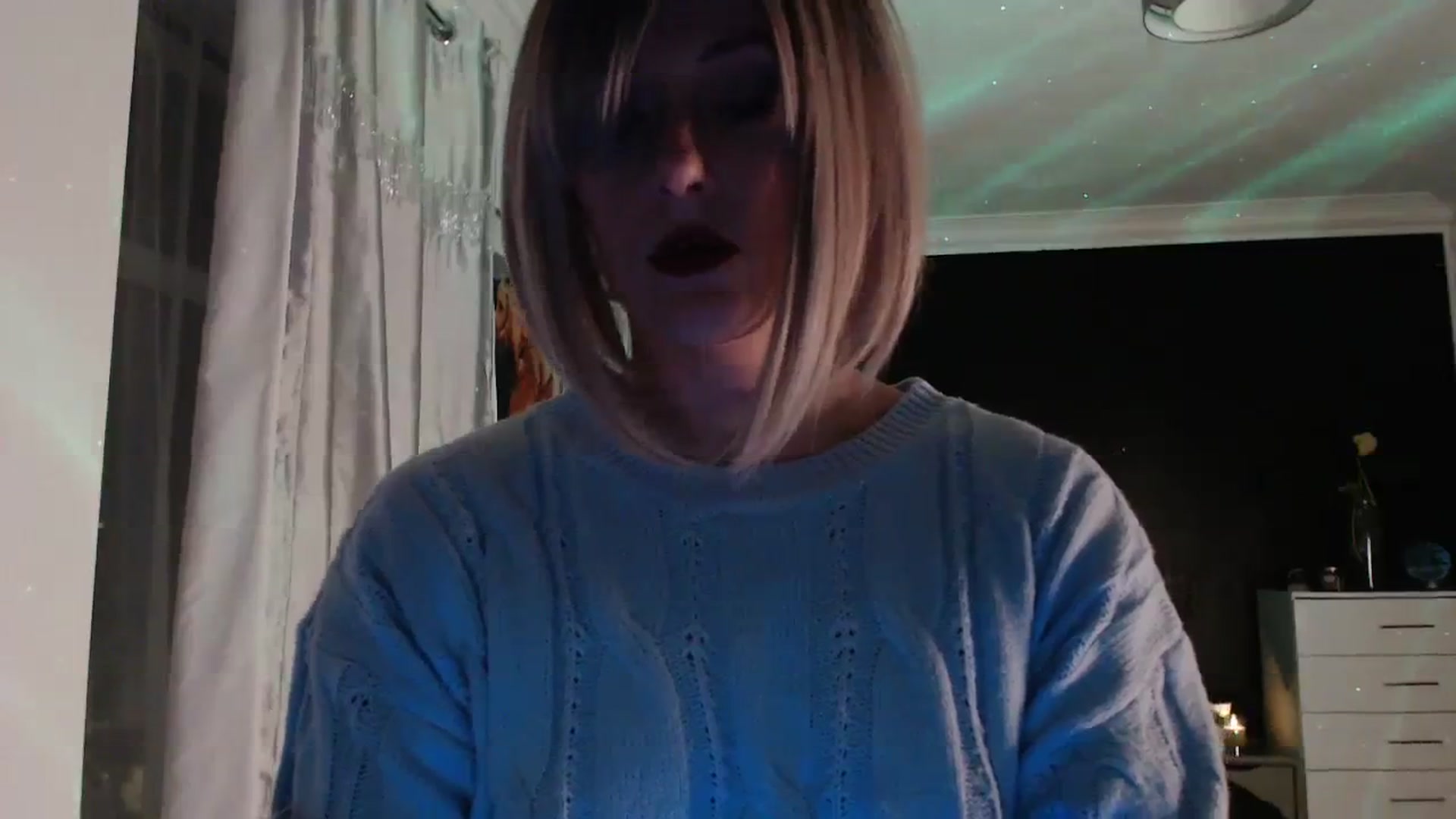 Gallery image thumbnail from LadyCandour's myfreecams stream on, 03/13/2024, 19:54 image 12 of 20